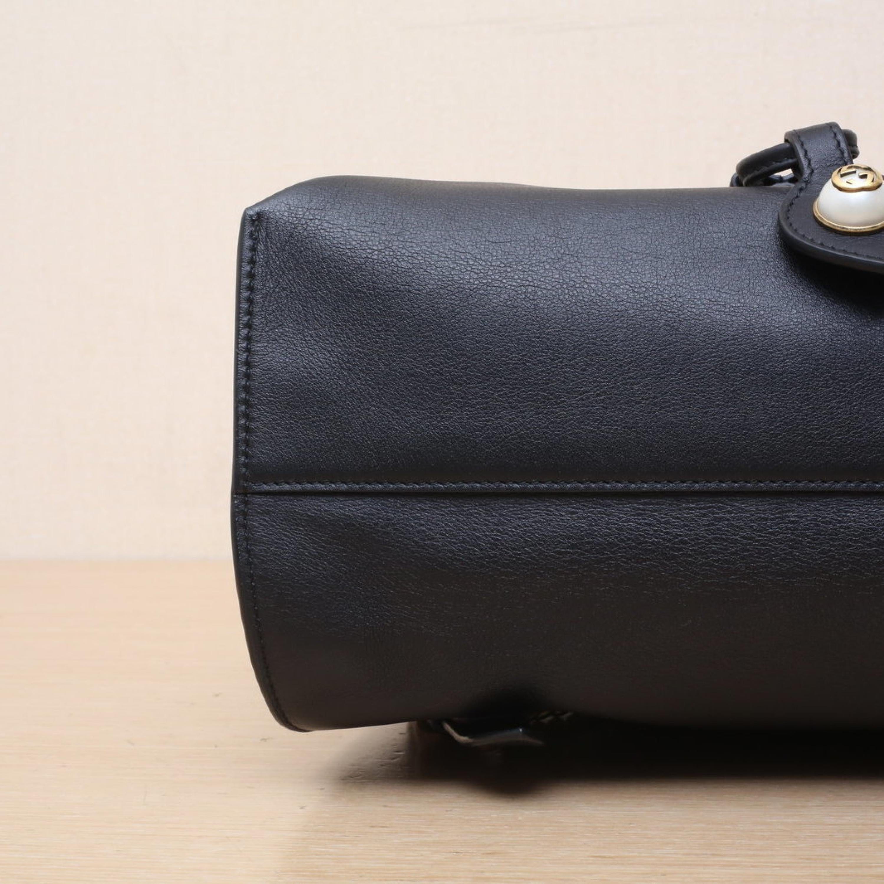 Gucci Gucci Colorblock leather C tiger head rivet backpack
No accessories ALC3168