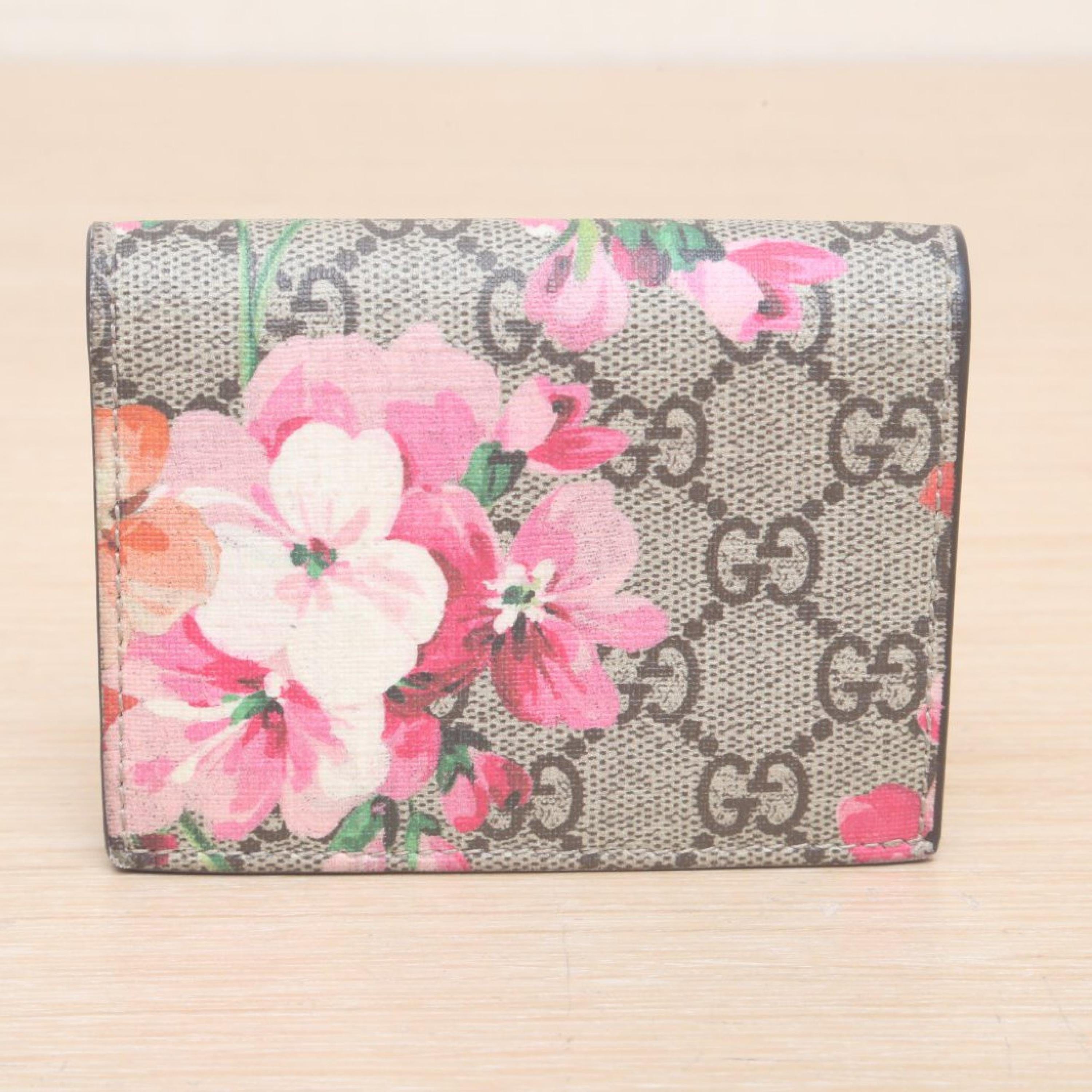 Gucci Ebony PVC Floral Print Wallet & Card Holder No accessories