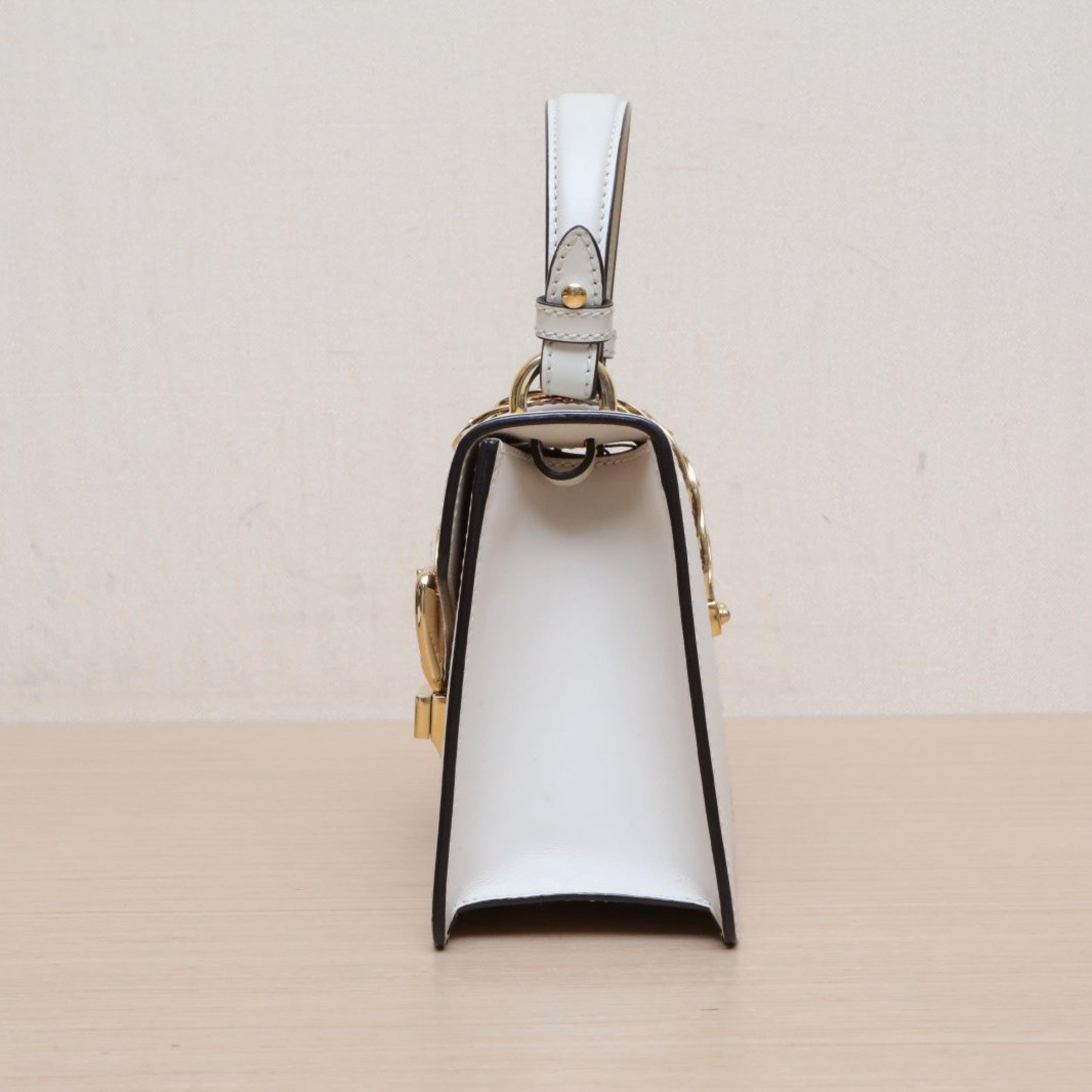 Gucci Gucci Sylvie Serbia Ribbon Bag Leather Hand Strap Mini 20 White Leather C Gold Buckle
shoulder straps ALC3143