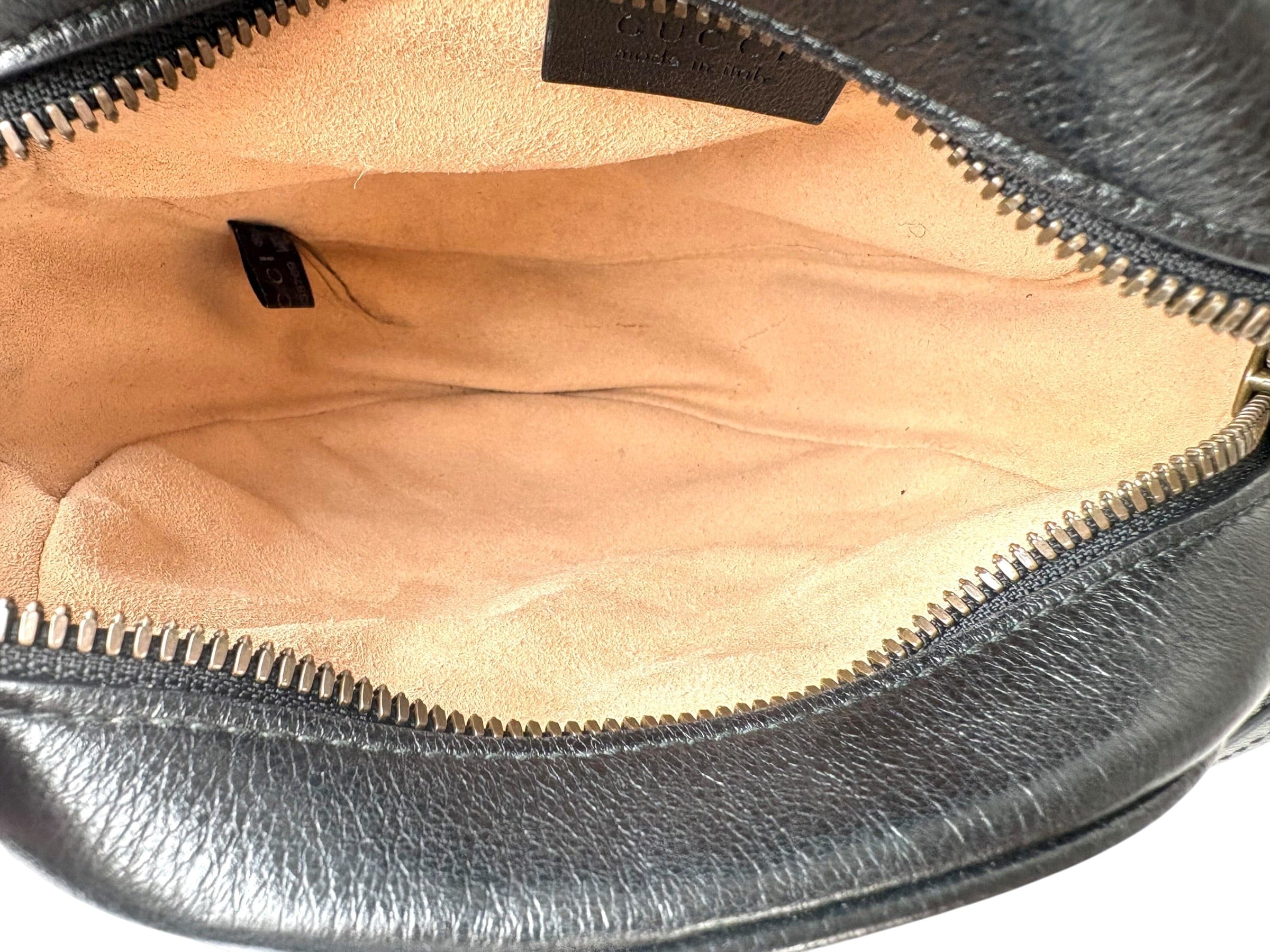 Gucci Gucci Black Round Marmont Bag with Chain strap
