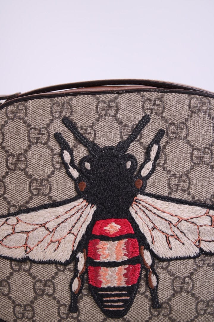 Gucci Gucci GG Supreme Bee Crossbody Brown