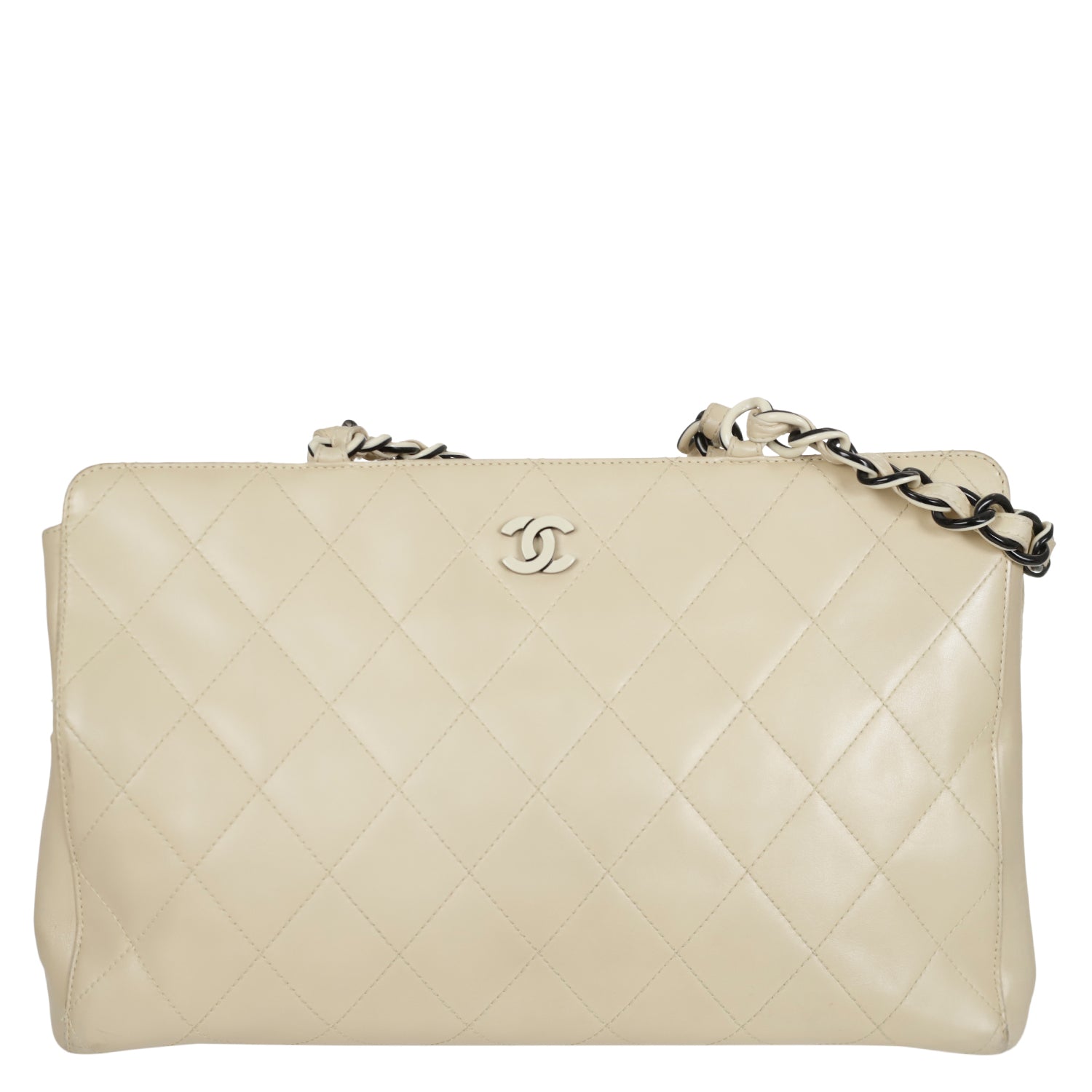 Chanel Vintage Quilted Lambskin Shoulder Bag CHA06868B