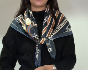 Hermès 90*90 silk Scarf ALC3597