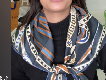 Hermès 90*90 silk Scarf ALC3597