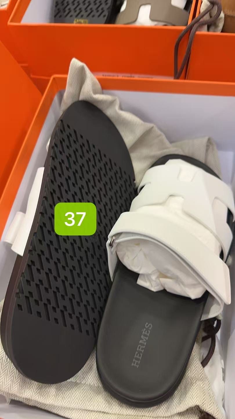 Hermes Chypre sandal Grey  37.5 ALC3795