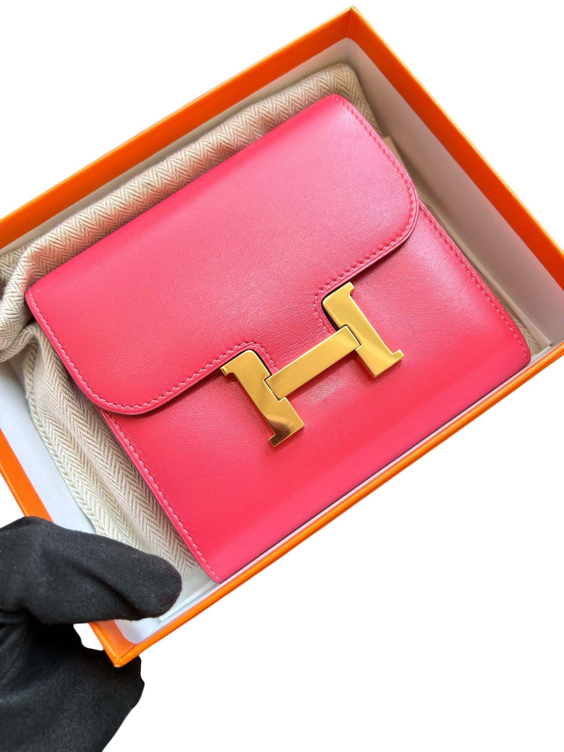 Hermes Hermes Kelly Compact Wallet Rouge Vif Tadelakt GHW  SSLG1028