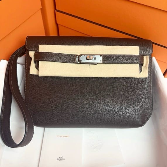 HERMES Hermes Kelly Depeches 25 clutch bag, ebony Galop leather, silver hardware, Z-stamp. SYC2187