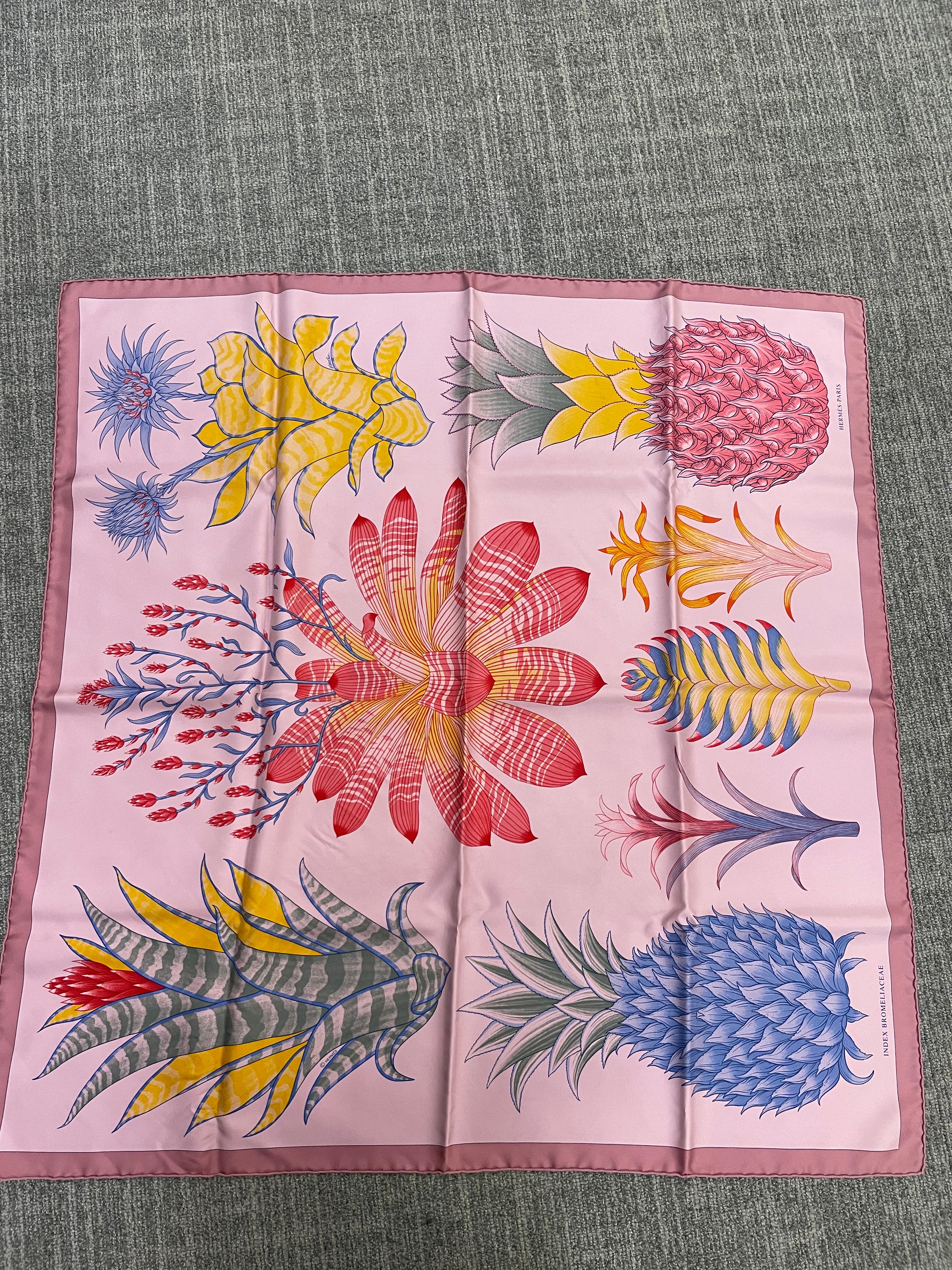 Hermès Hermès Silk 90-22 – Blooming Botanicals in Pink, Coral, and Sunshine Yellow ALC3503