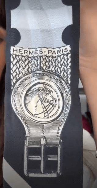 Hermes IB26040132 Hermes Twilly Black White Silk
