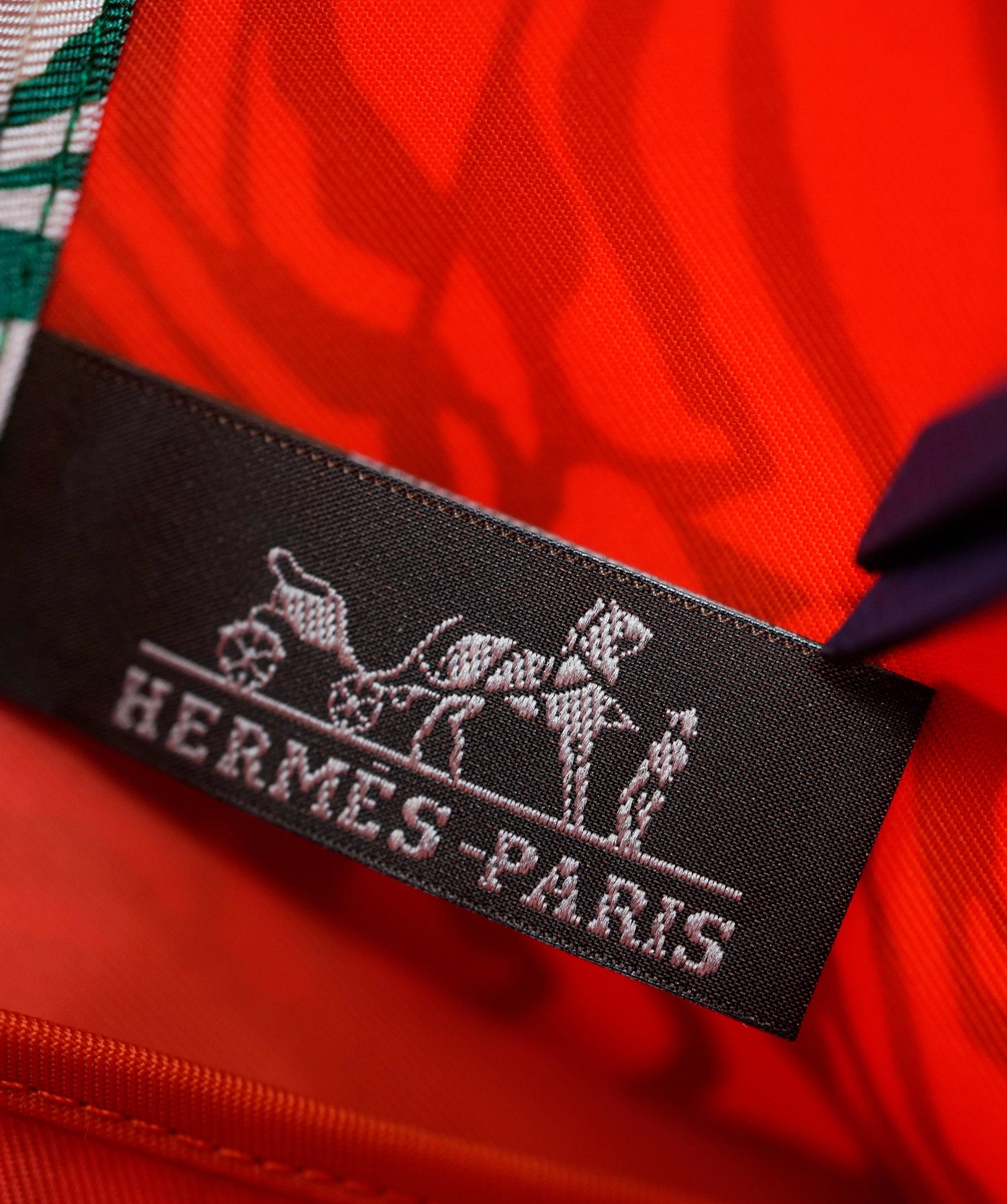 Hermès TROUSSE SILKY POUCH 27 SOIE SILKY TECH WILO/VEAU EPSO DBXS3734