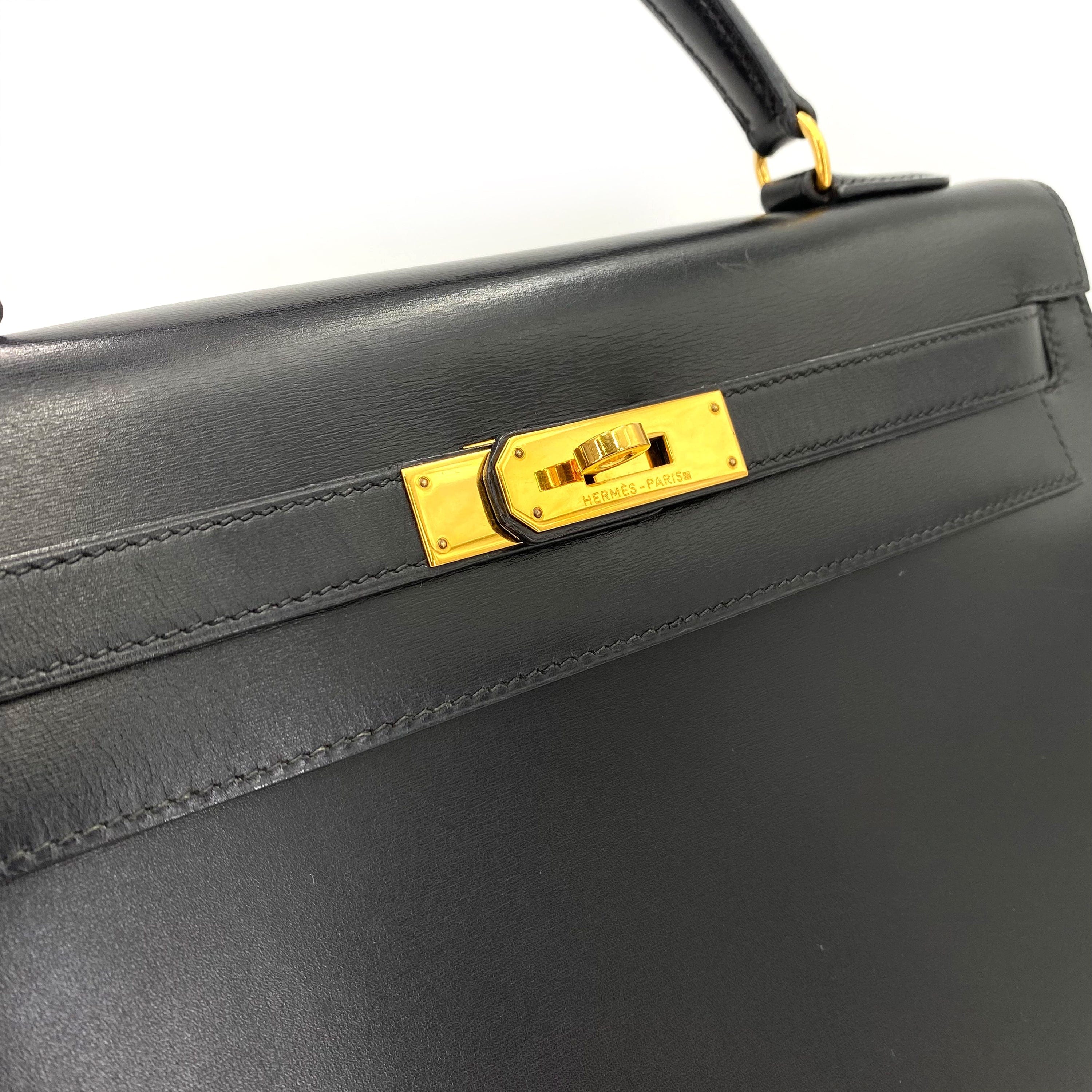 Hermès *AUCTION* Hermès Vintage Kelly 32 Sellier Black Boxcalf GHW #V 90234350