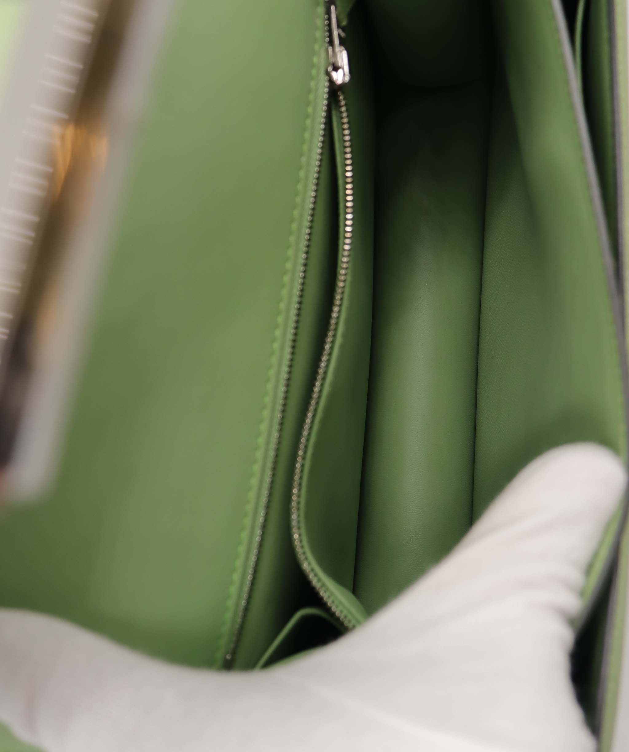 Hermès Hermes Vert Criquet 24 AGC3289