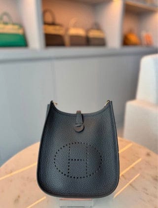 Hermès Evelyn 19 Gris Misty	Clemence with Permabrass Hardware AGC3227