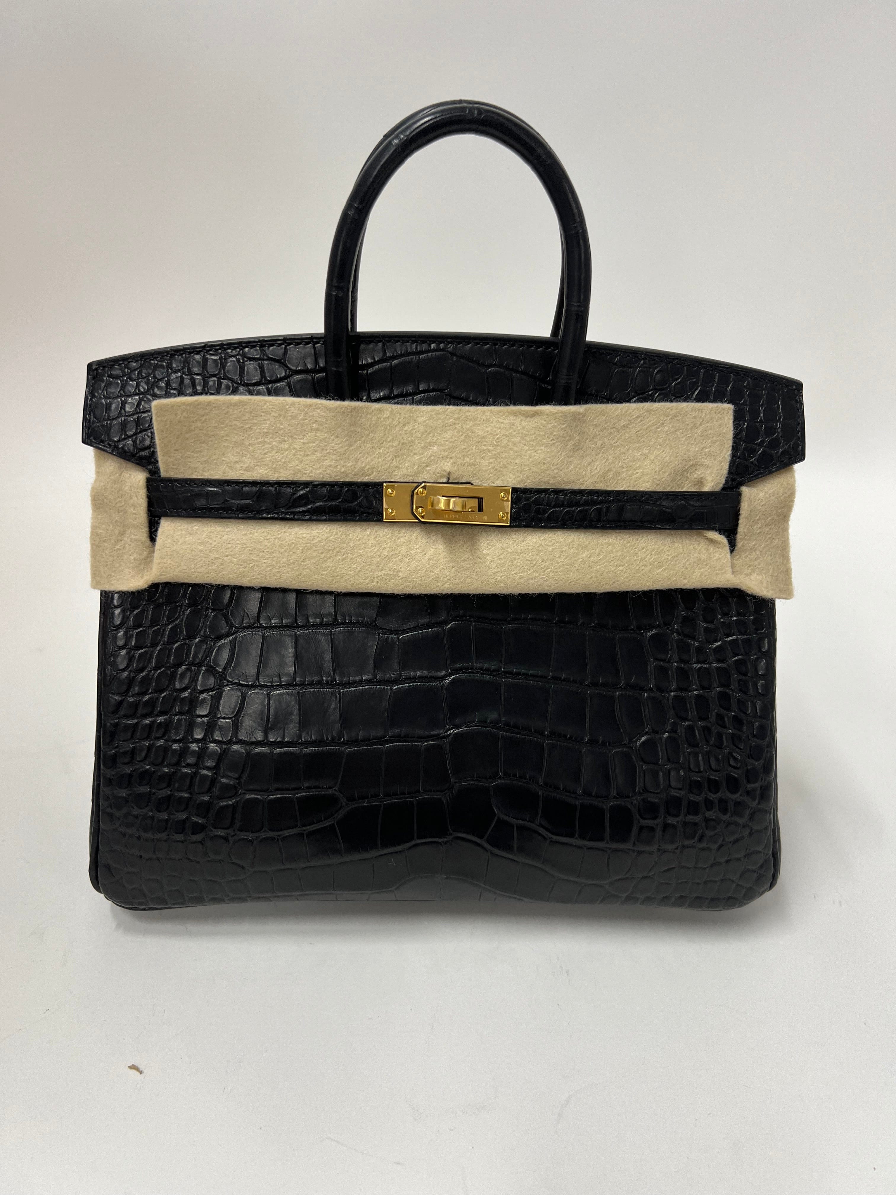 Hermès Hermès Birkin 25 Black Alligator GHW #B SKCB-093548