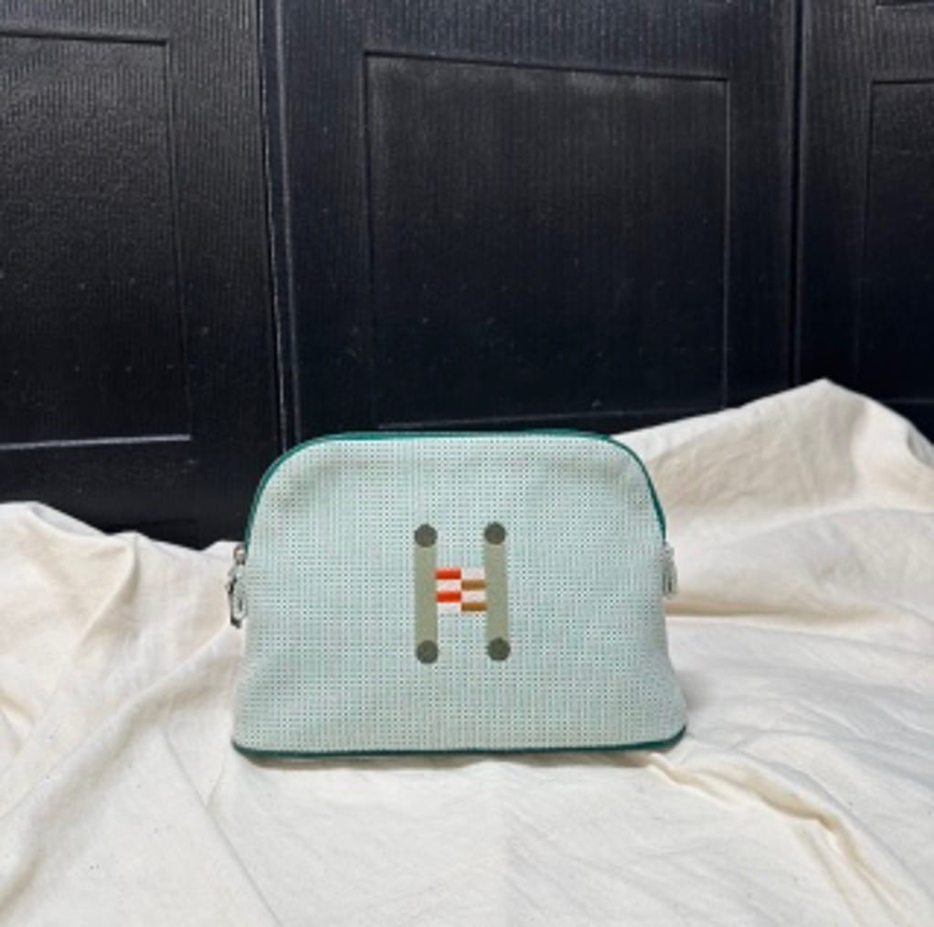 HERMES Hermes H canvas toiletry bag US65247