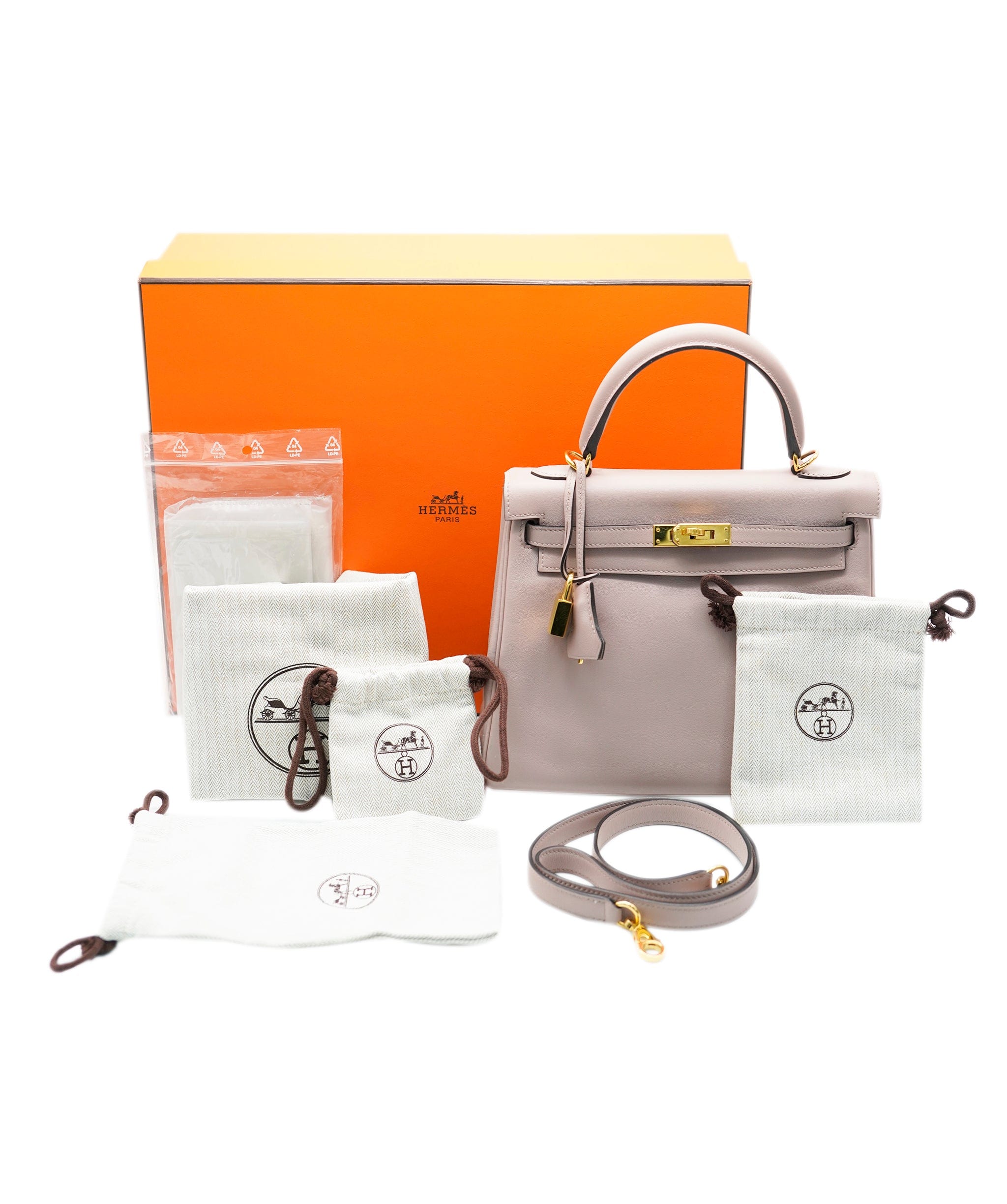 Hermès Hermes Kelly 25 Glycine Swift with GHW *From Hannah Strafford Taylors Closet*  ALC1419