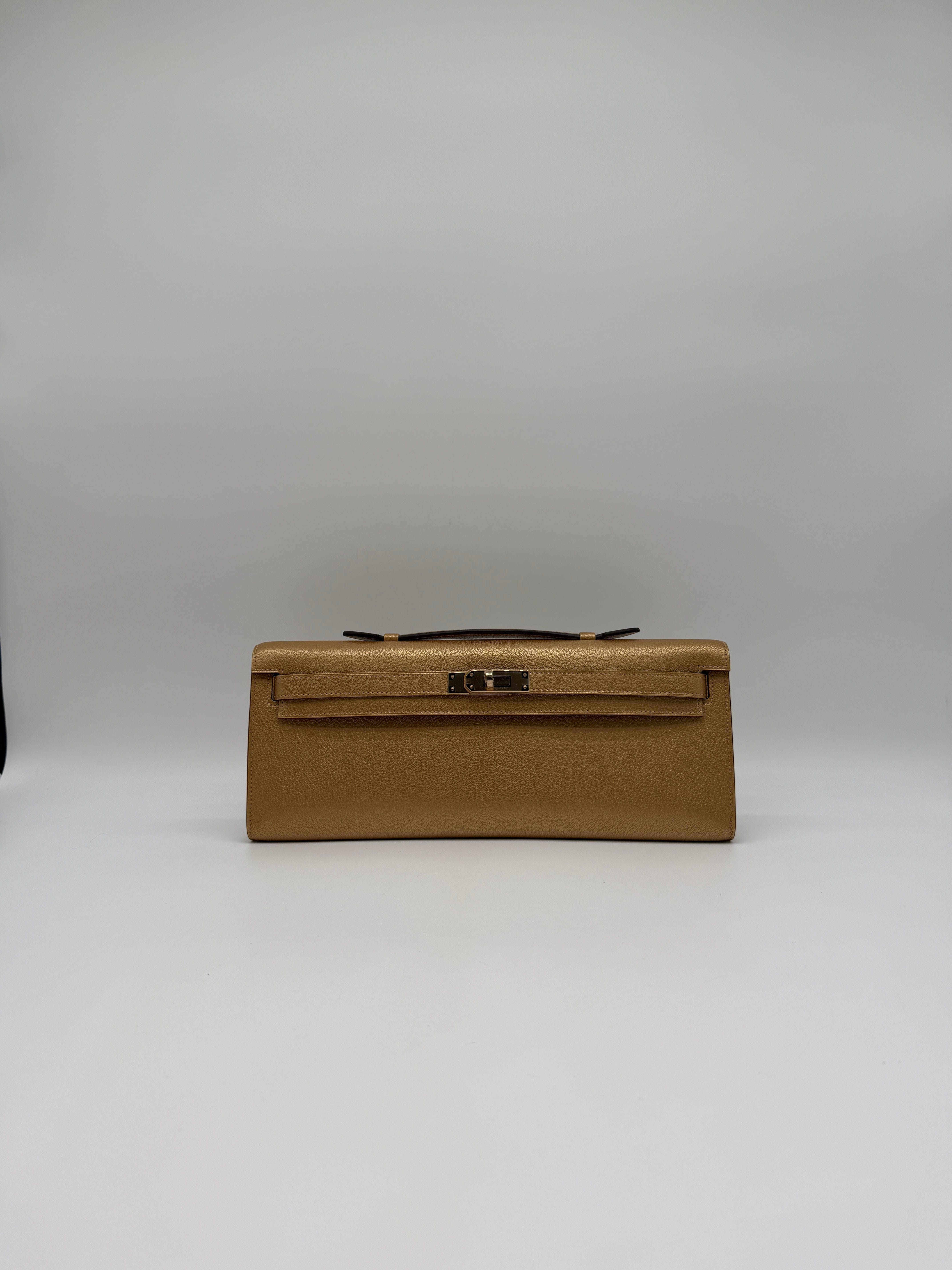 Hermès Hermès Kelly Cut Chamkilight Dore Chevre Permabrass Hardware