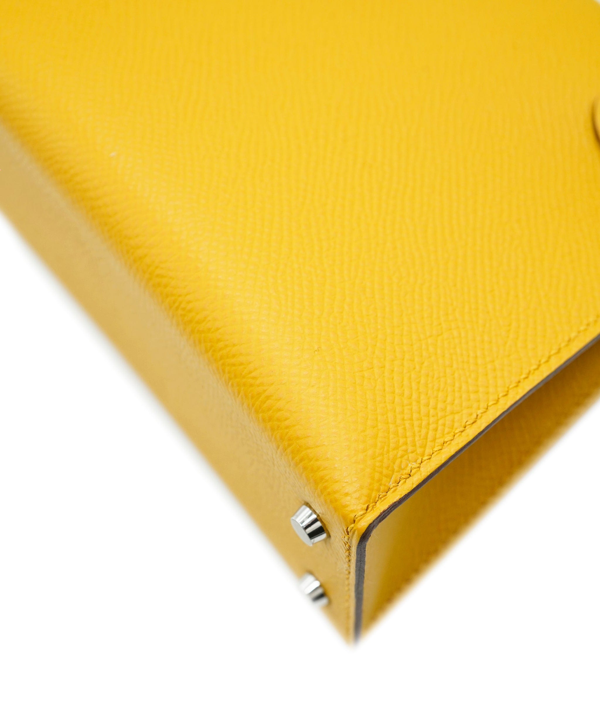 Hermès Hermes Mini Kelly 20 Jaune Amber GHW  ALC2464