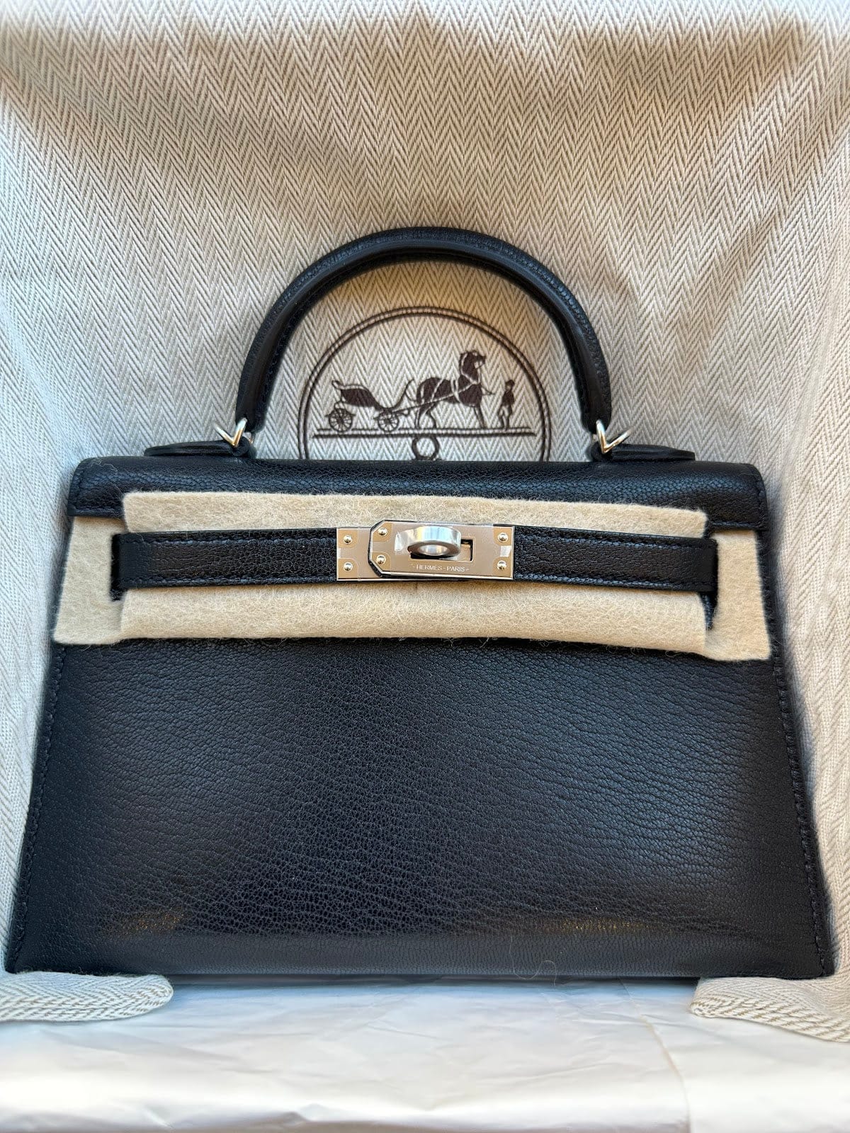Hermès Hermes Mini Kelly Black PHW U（2023 receipt） chèvre ALTC0213