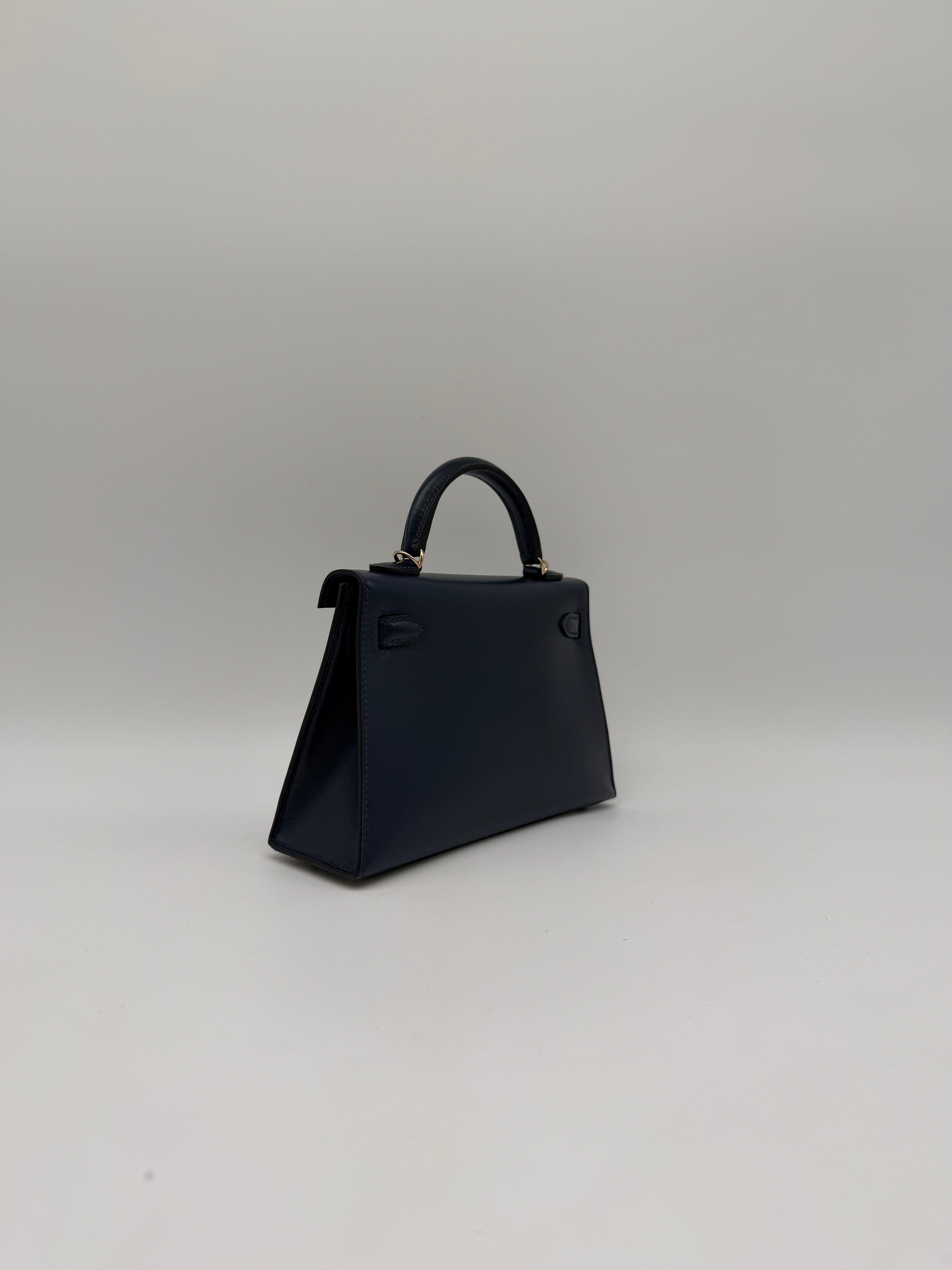 Hermès Hermès Mini Kelly Bleu Abysse Box Leather Permabrass Hardware