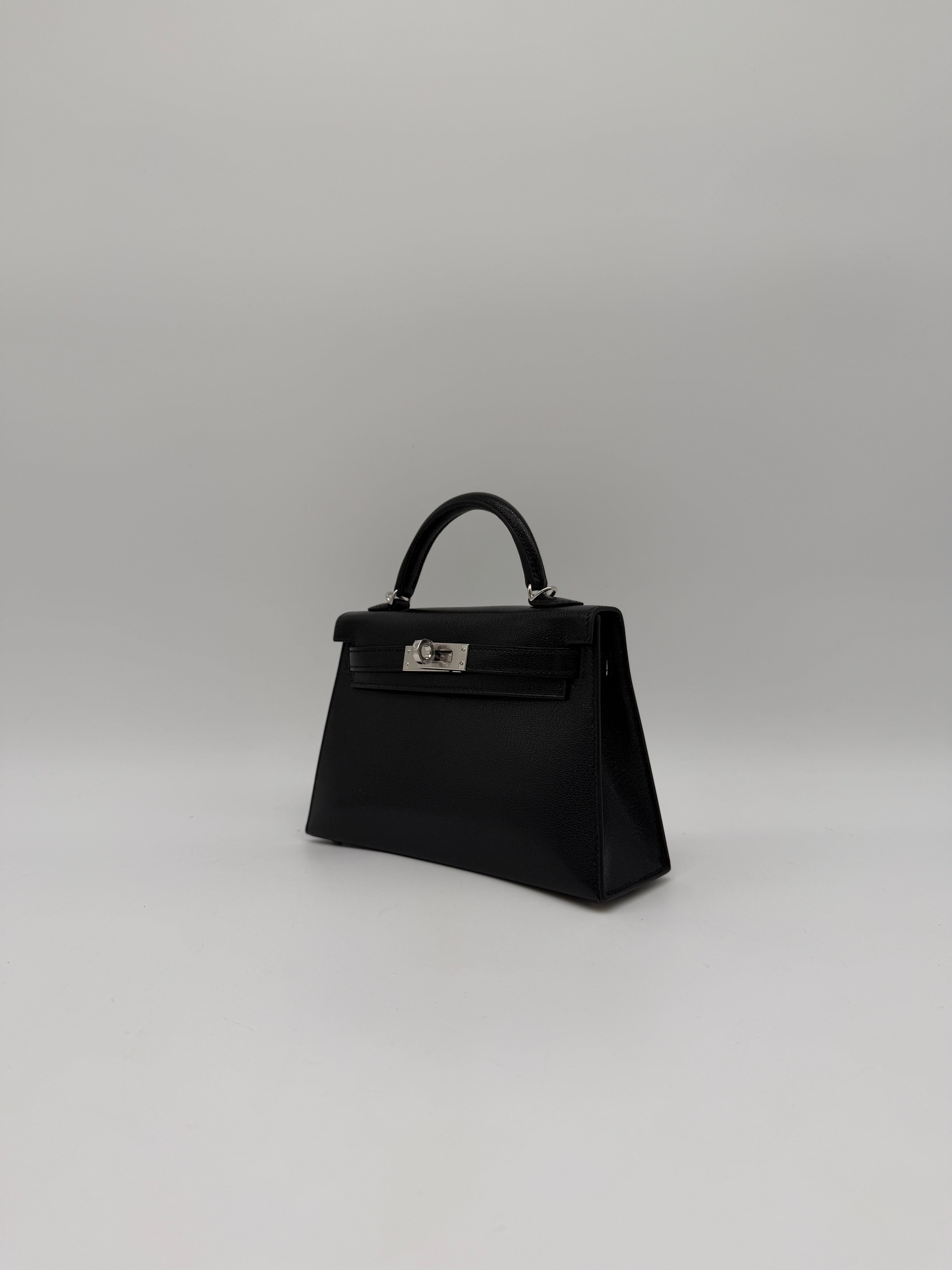 Hermès Hermès Mini Kelly Clou de coeur Black Chevre Palladium Hardware