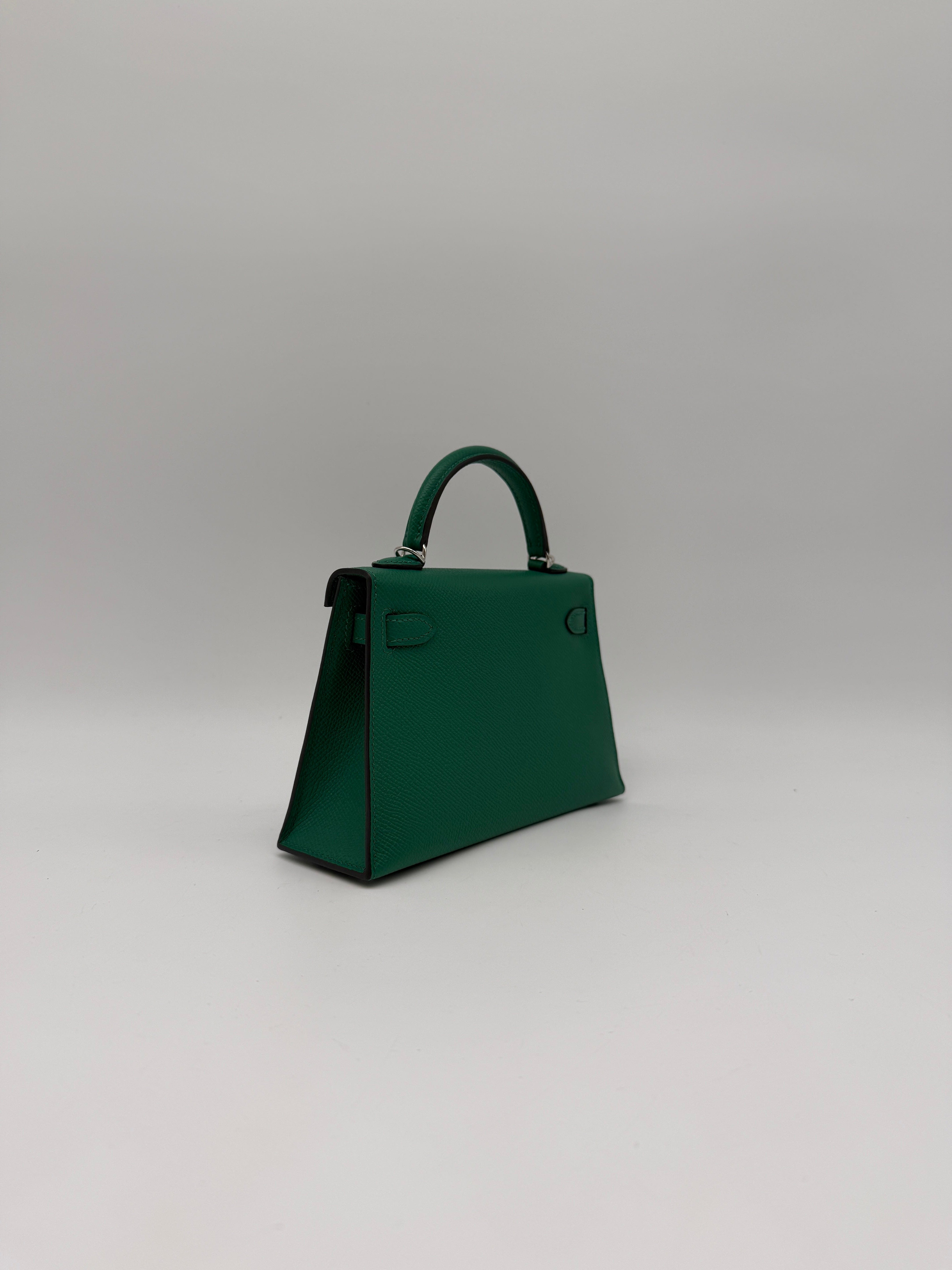 Hermès Hermès Mini Kelly Vert Vertigo Epsom Palladium Hardware (with 2 strap)