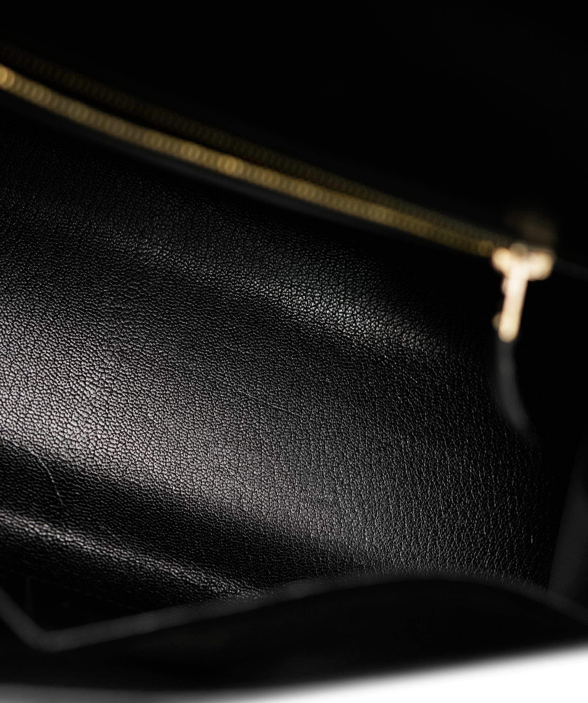 Hermès Hermes Vintage Box Kelly 32 With GHW  ALC2248