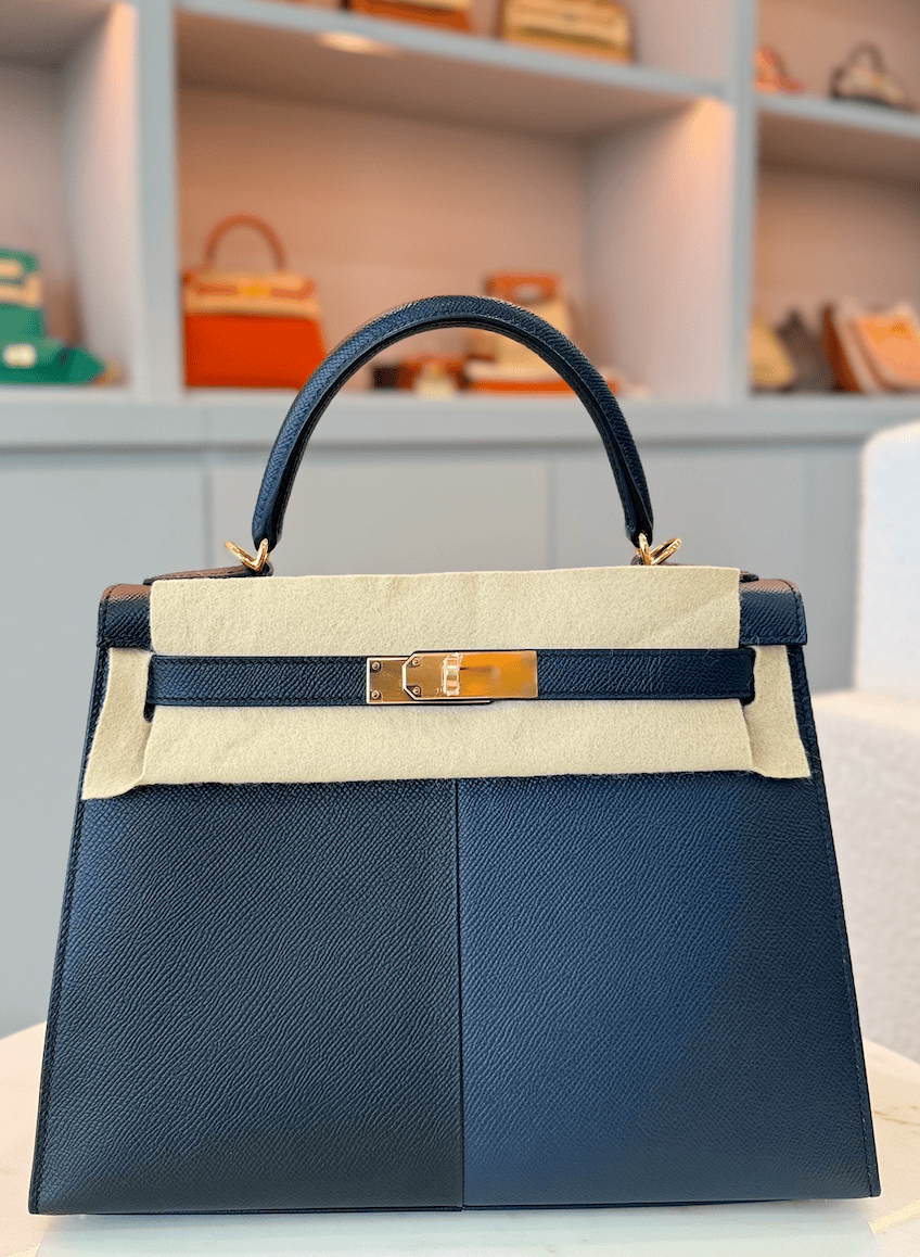 Hermès Kelly 28 Casaque, Black, Blue Indigo and Blue Zanzibar AGC3547