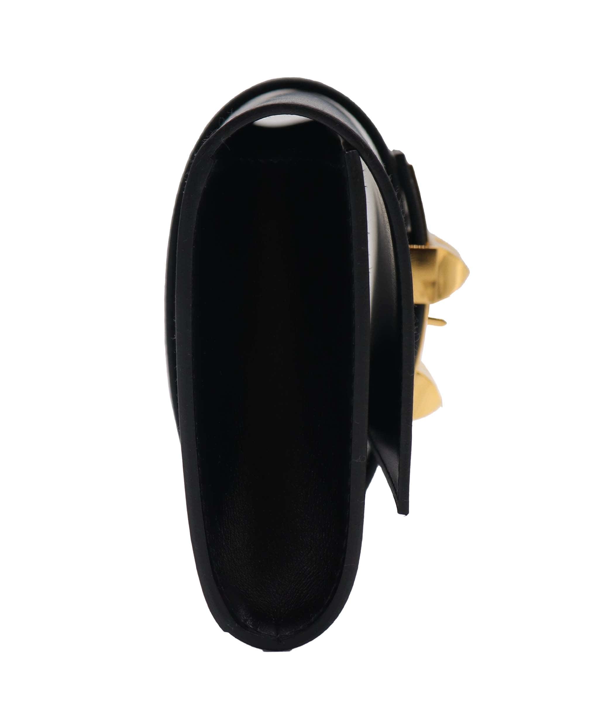 Hermès Medor Black Box GHW Stamp C DXBS6084
