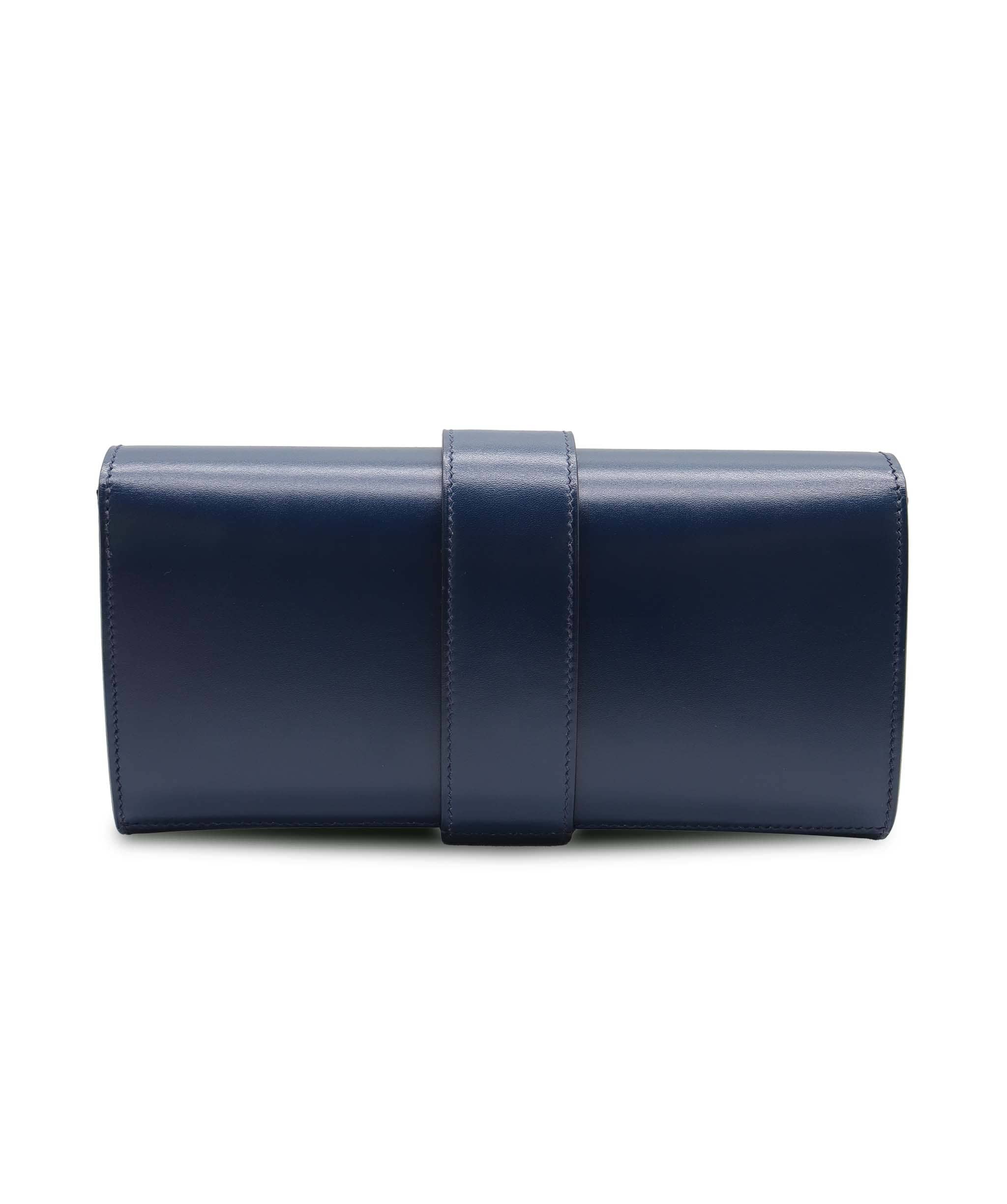 Hermès Medor Clutch Blue Du Prusse Swift PHW DXBS6182