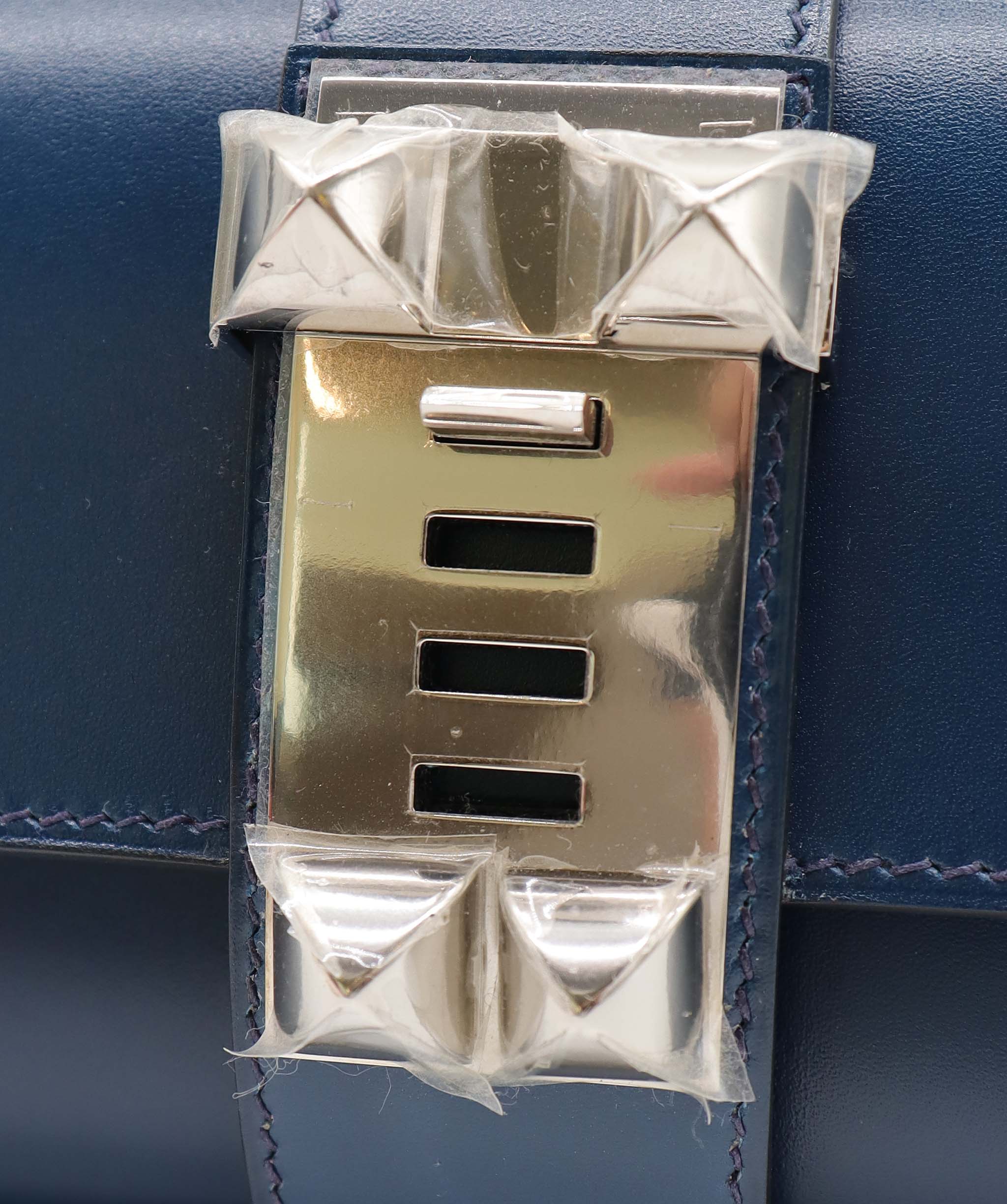 Hermès Medor Clutch Blue Du Prusse Swift PHW DXBS6182