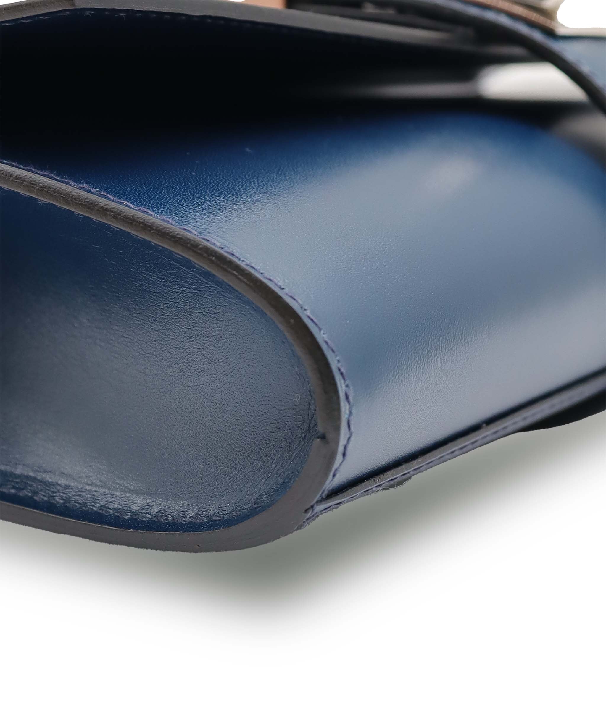 Hermès Medor Clutch Blue Du Prusse Swift PHW DXBS6182