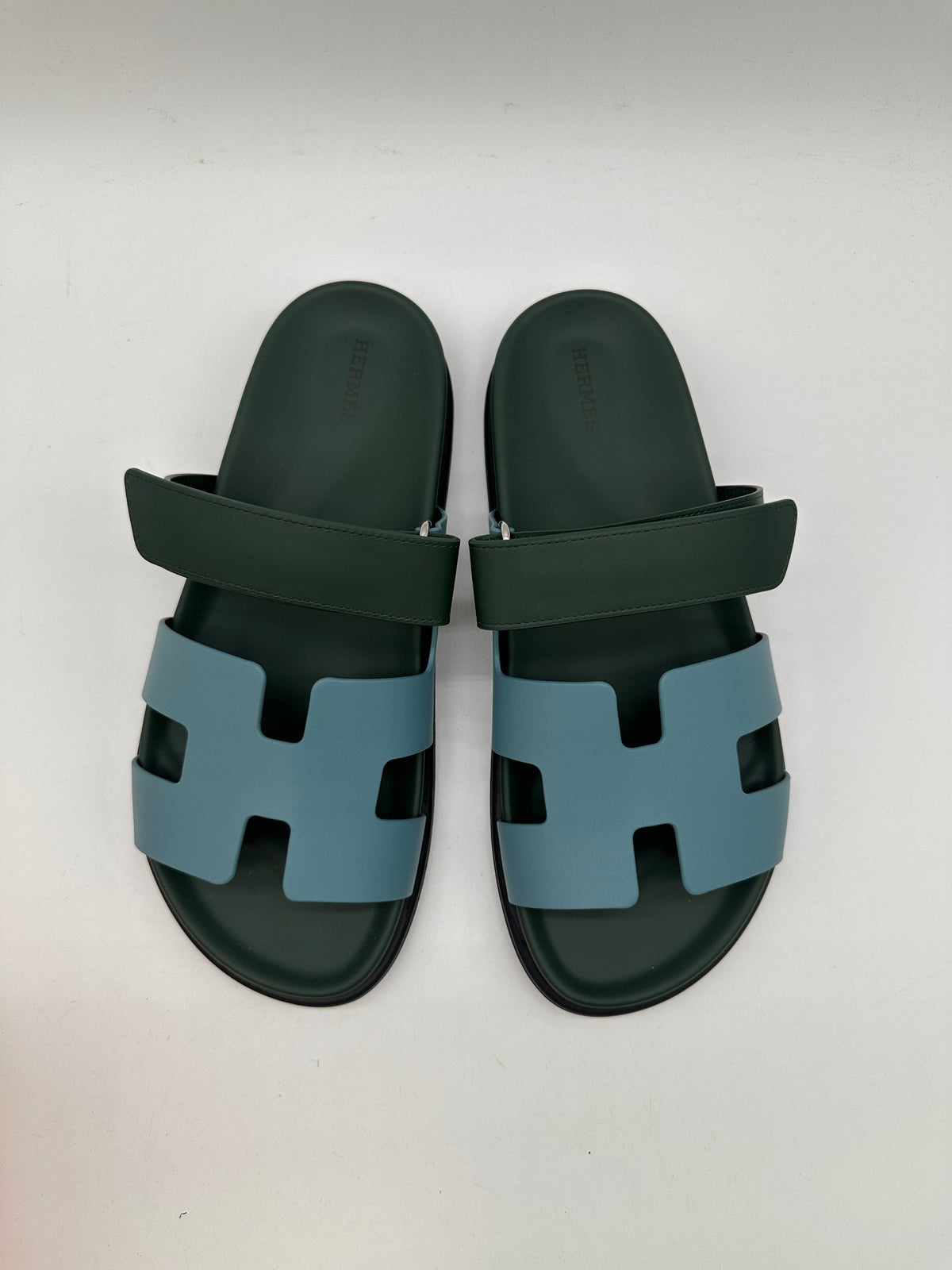 Hermès Hermès Chypre sandal bleu citadin / vert bouteille 405 PCA987