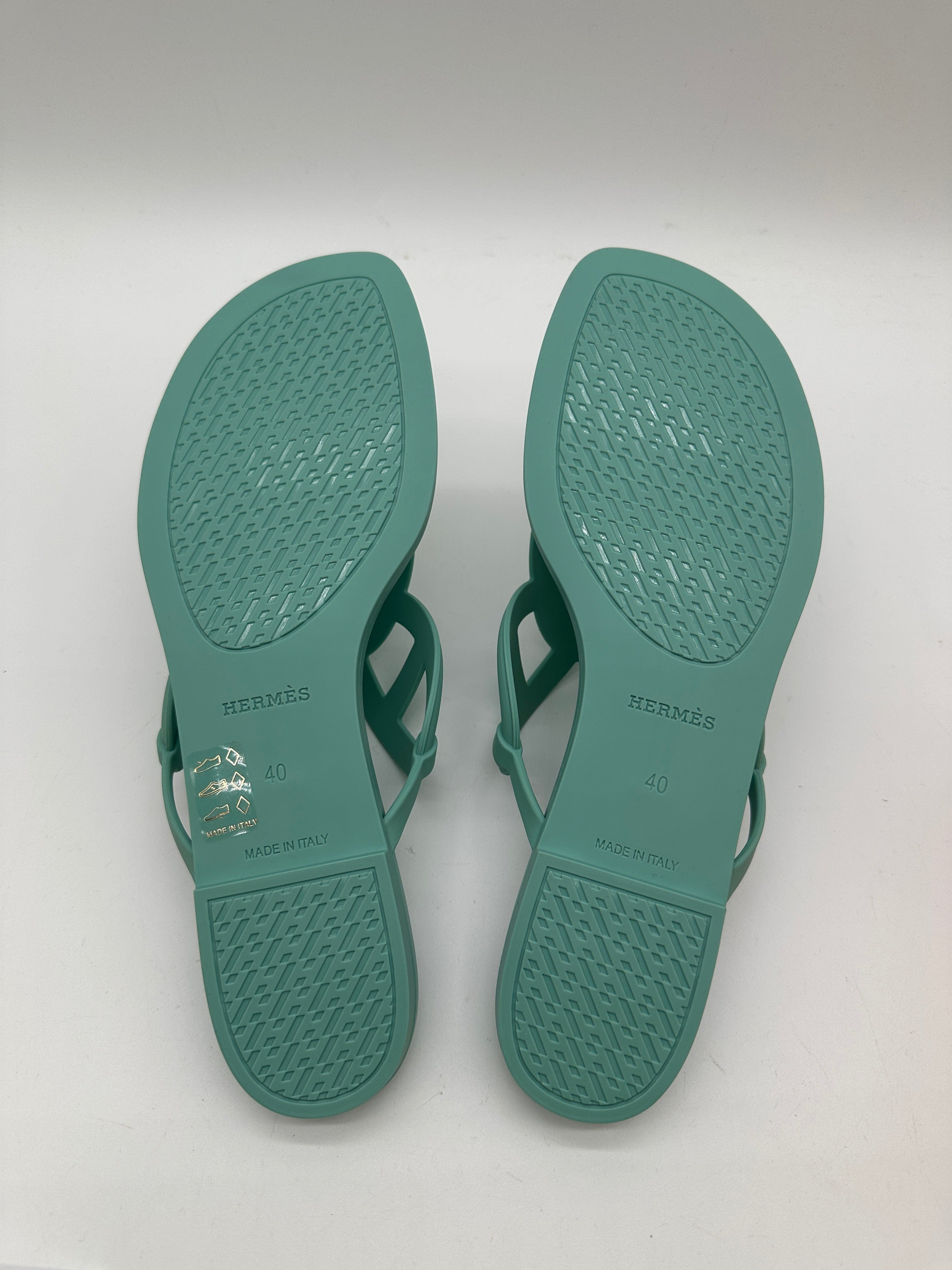 Hermès Hermès Egerie sandal vert 40 PCA984