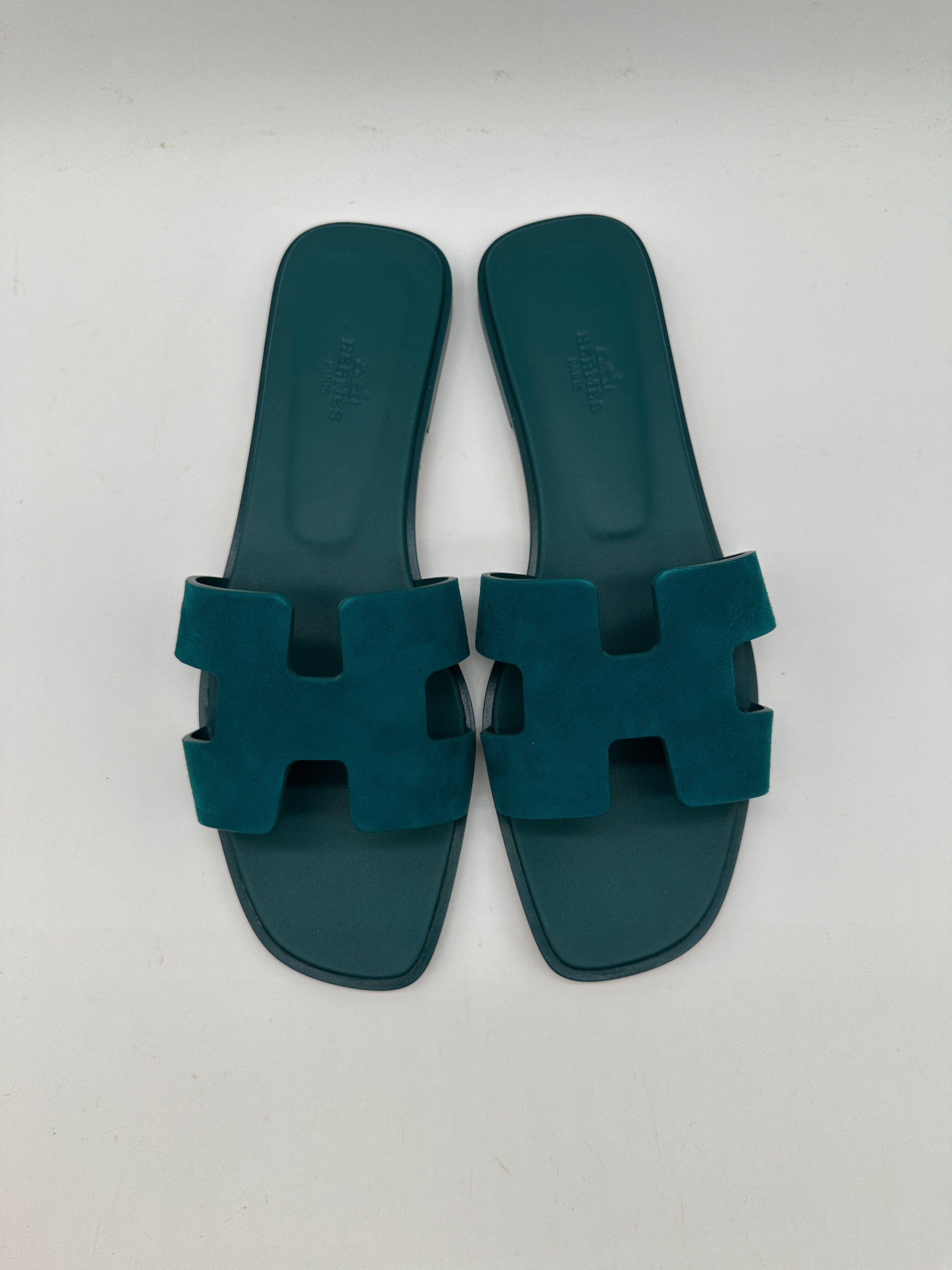 Hermès Hermès Oran sandal vert 405 PCA988