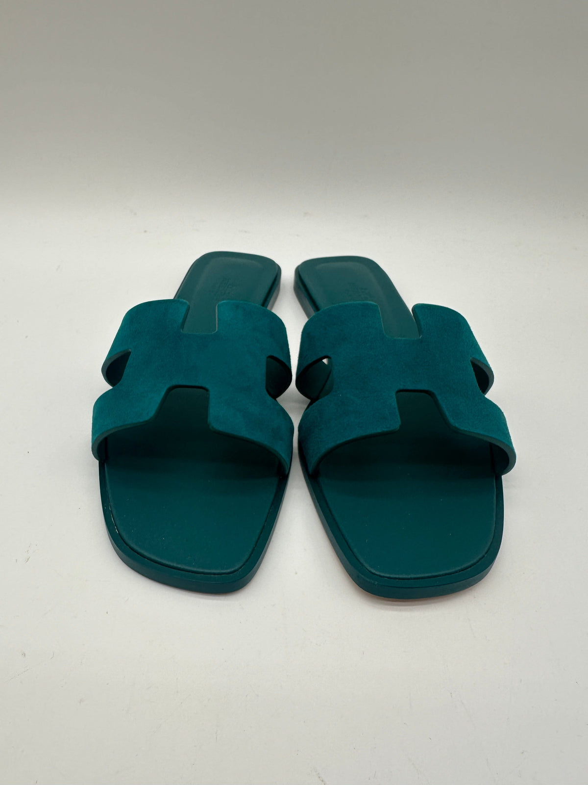 Hermès Hermès Oran sandal vert 405 PCA988