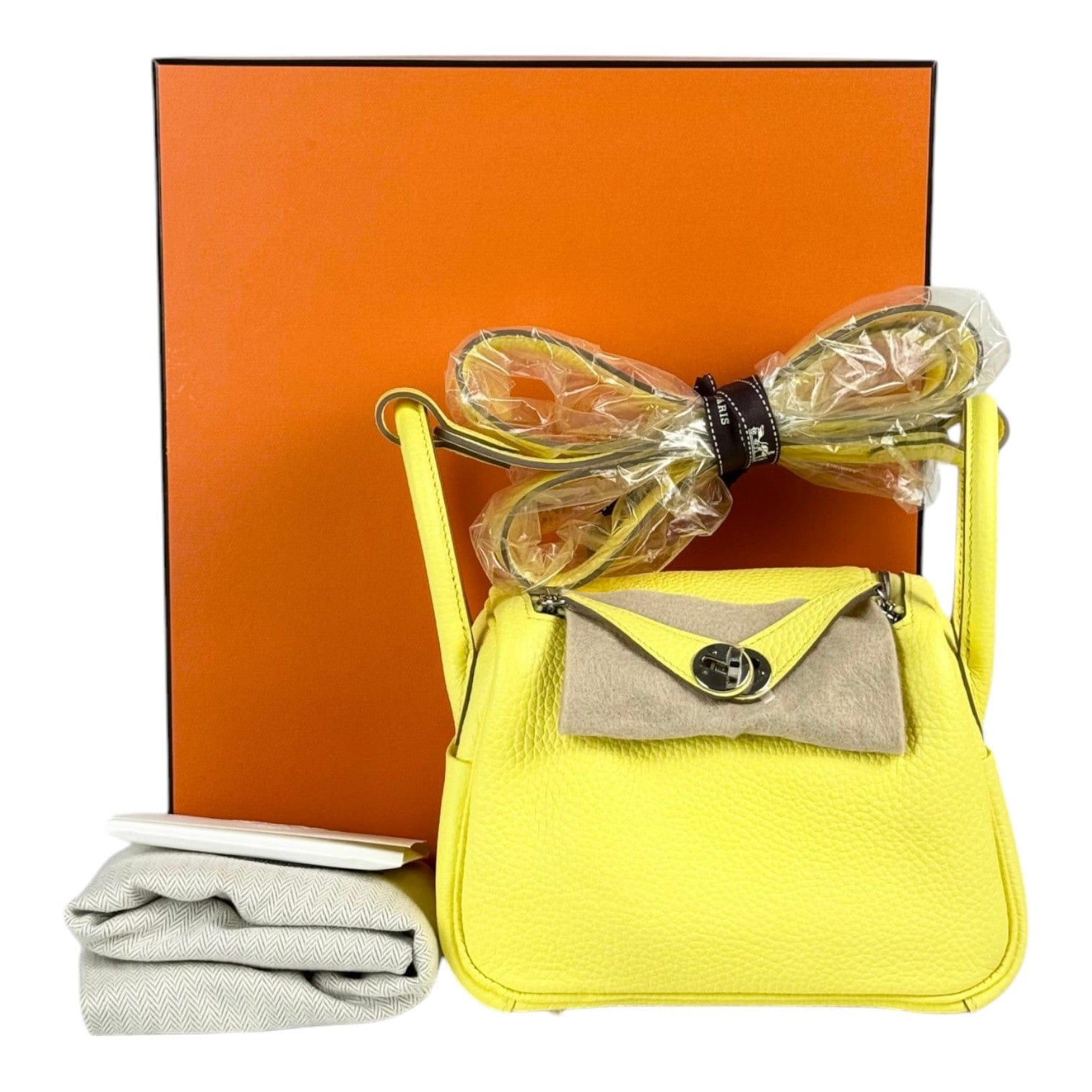 Hermes Hermes Lindy Mini Lime Bag in Clemence