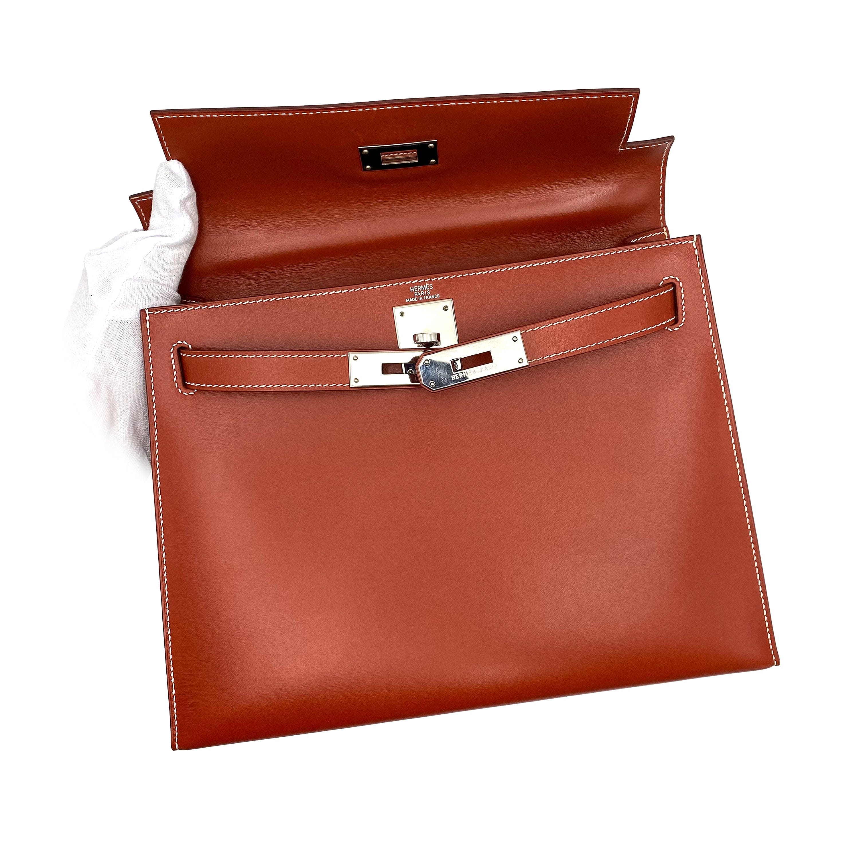 Hermès Hermes Kelly 28 Sellier Brique Boxcalf PHW #F
