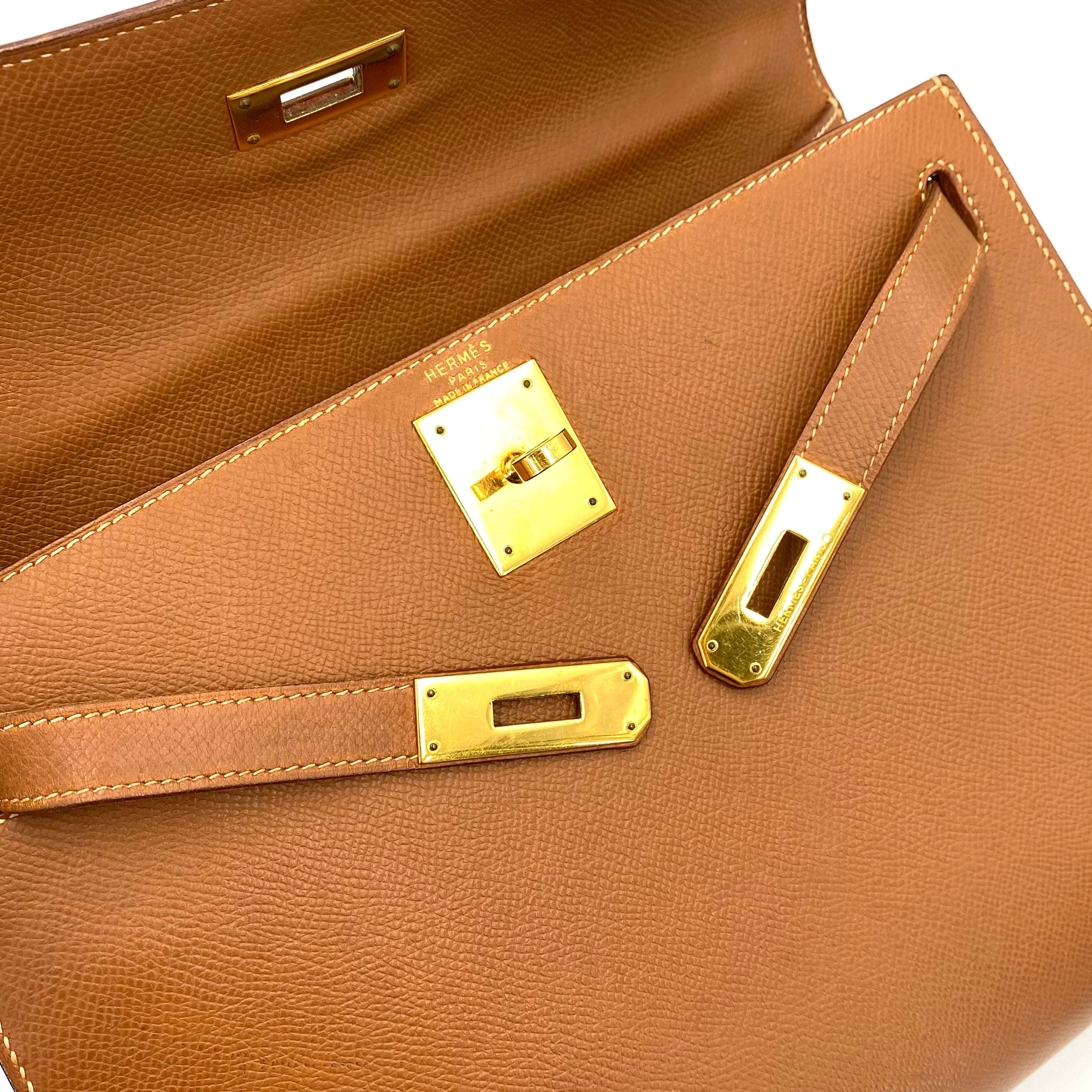 Hermès HERMES KELLY 28 SELLIER GOLD COUCHEVEL HAND SHOULDER BAG 〇V 90239426