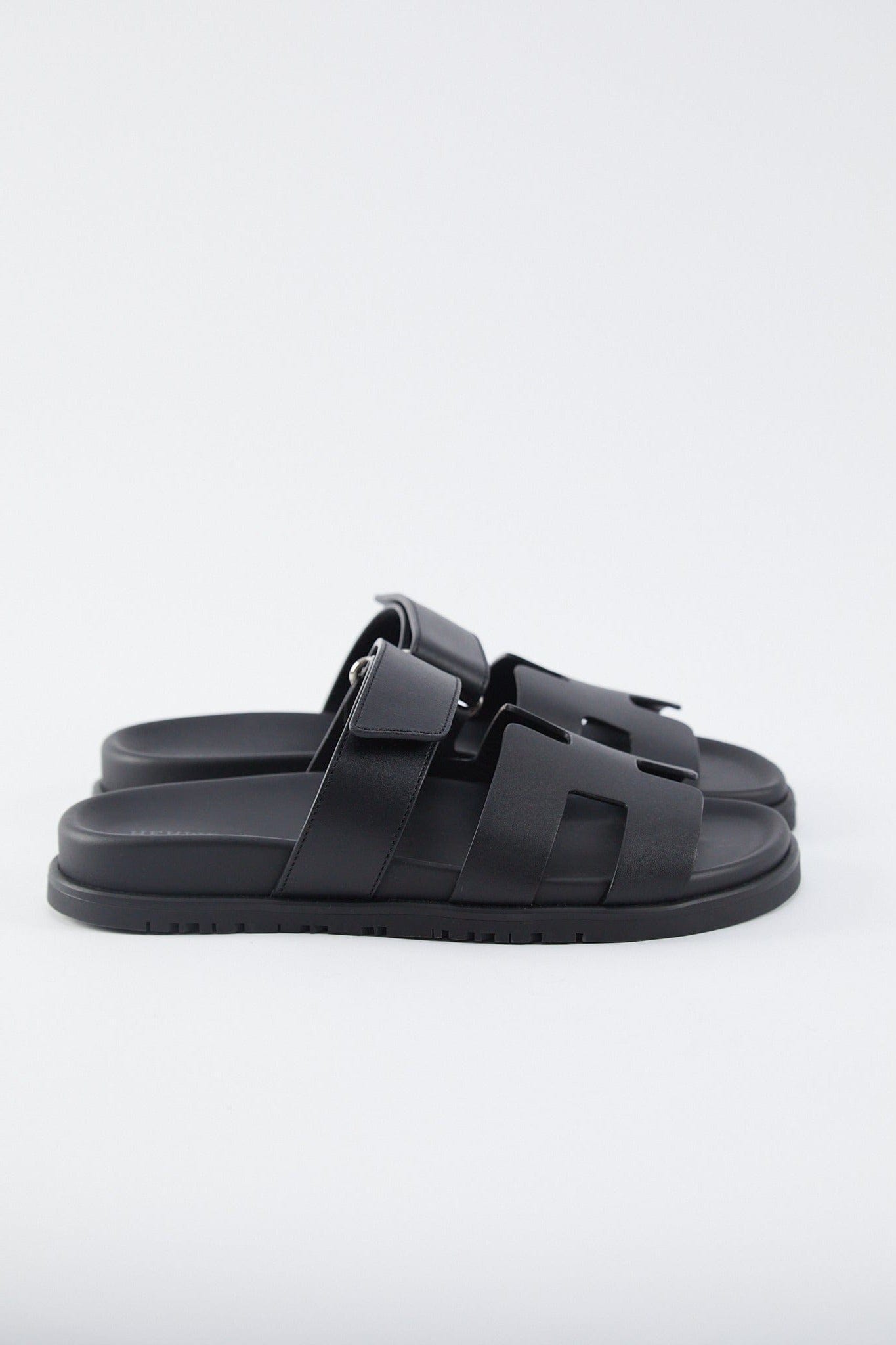 Hermès HERMÈS CHYPRE SANDAL Black - Size 36