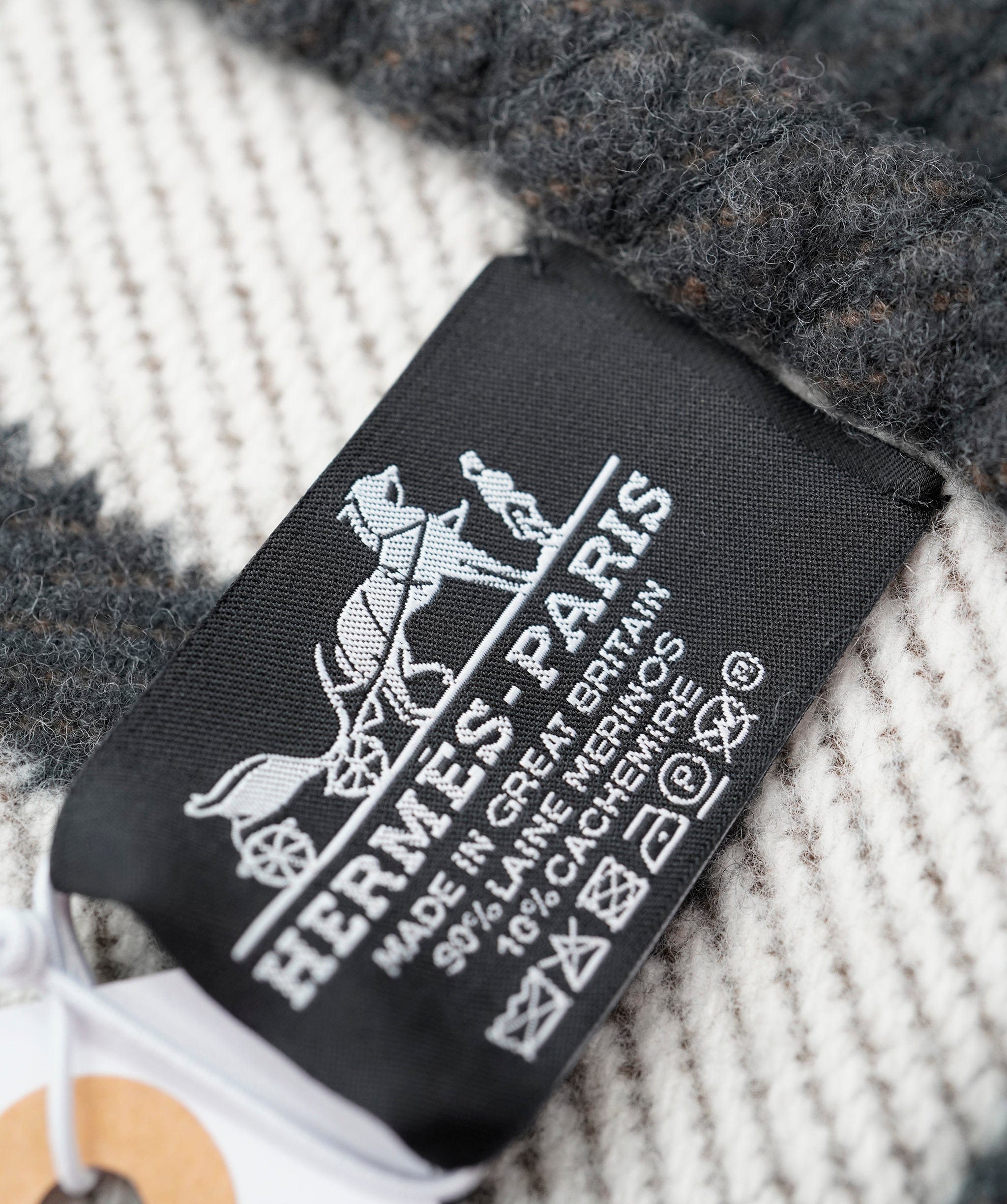 Hermès Hermès Avalon Blanket Gris Fonce 01AVA921 DBXM0078