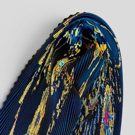 Hermes Hermes 90cm Black Pleated Scarf - in Box