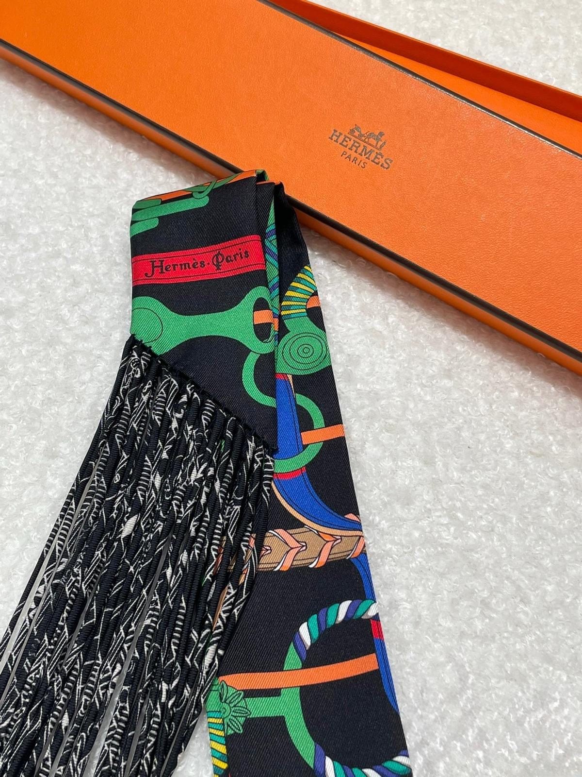 Hermes Hermes Black/Green Fringe Silk Twilly - Unused in Box