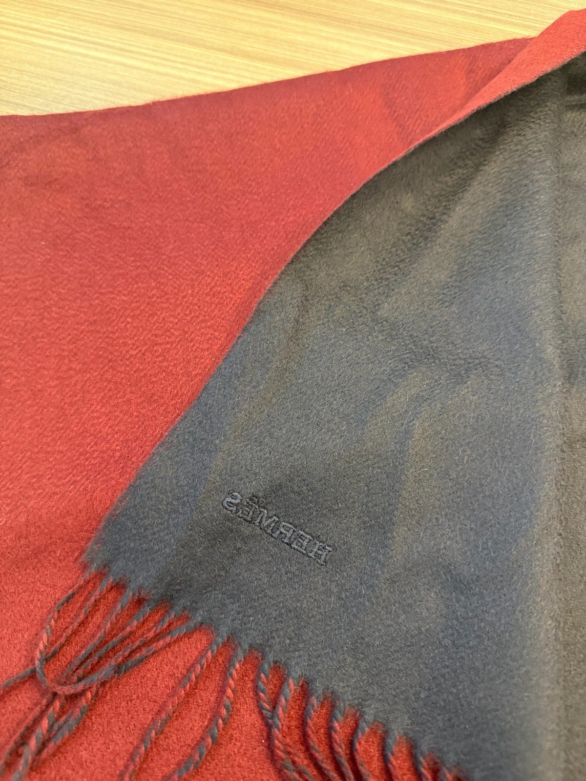 Hermès Hermès Cashmere Scarf - Burgundy & Navy