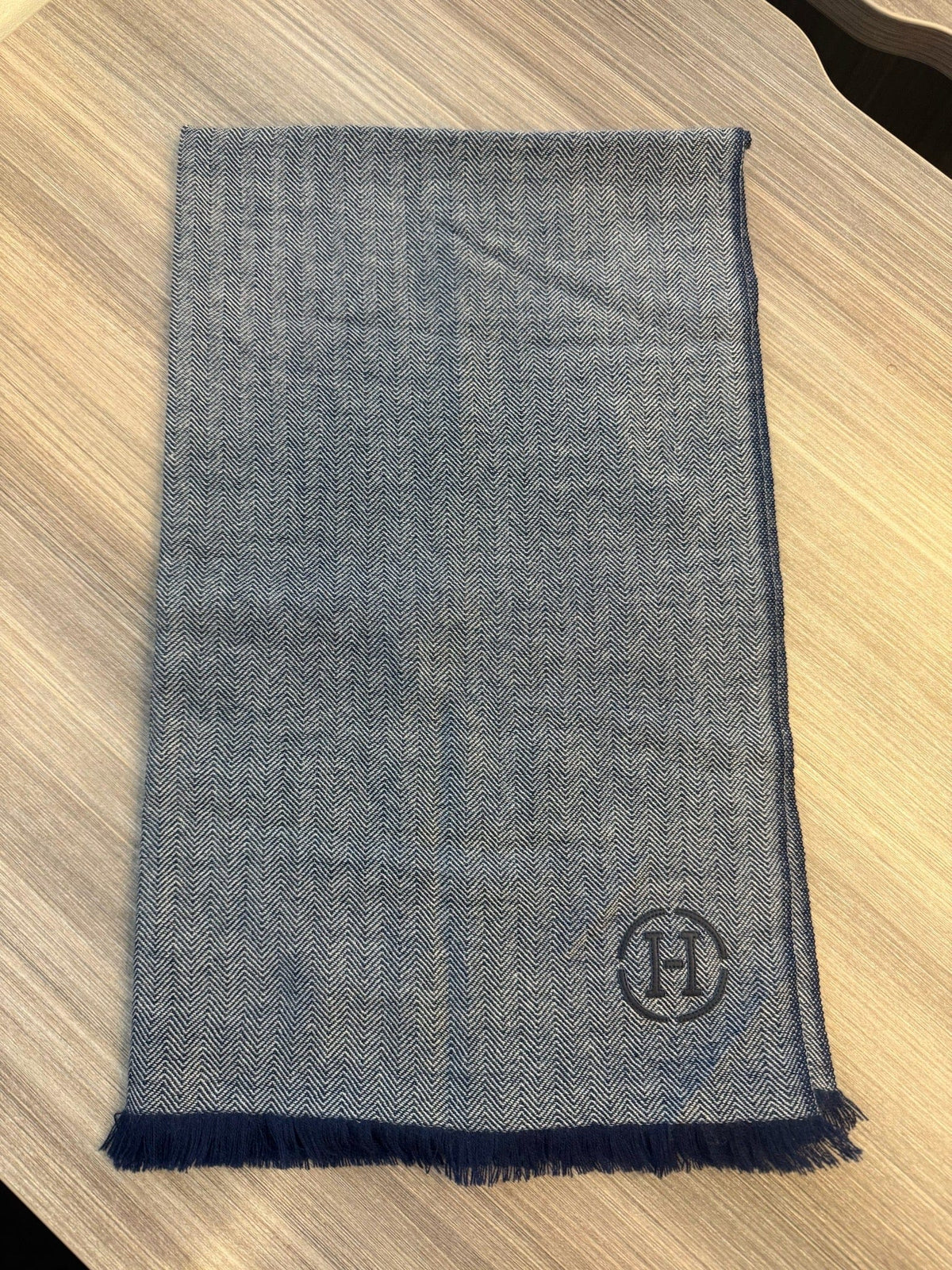 Hermès Hermès Cashmere Scarf - Navy & Grey Herringbone