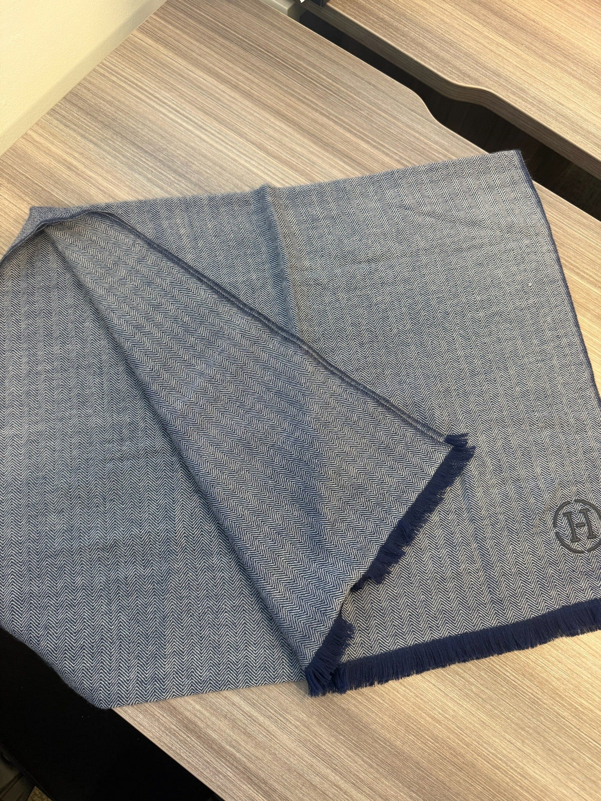 Hermès Hermès Cashmere Scarf - Navy & Grey Herringbone