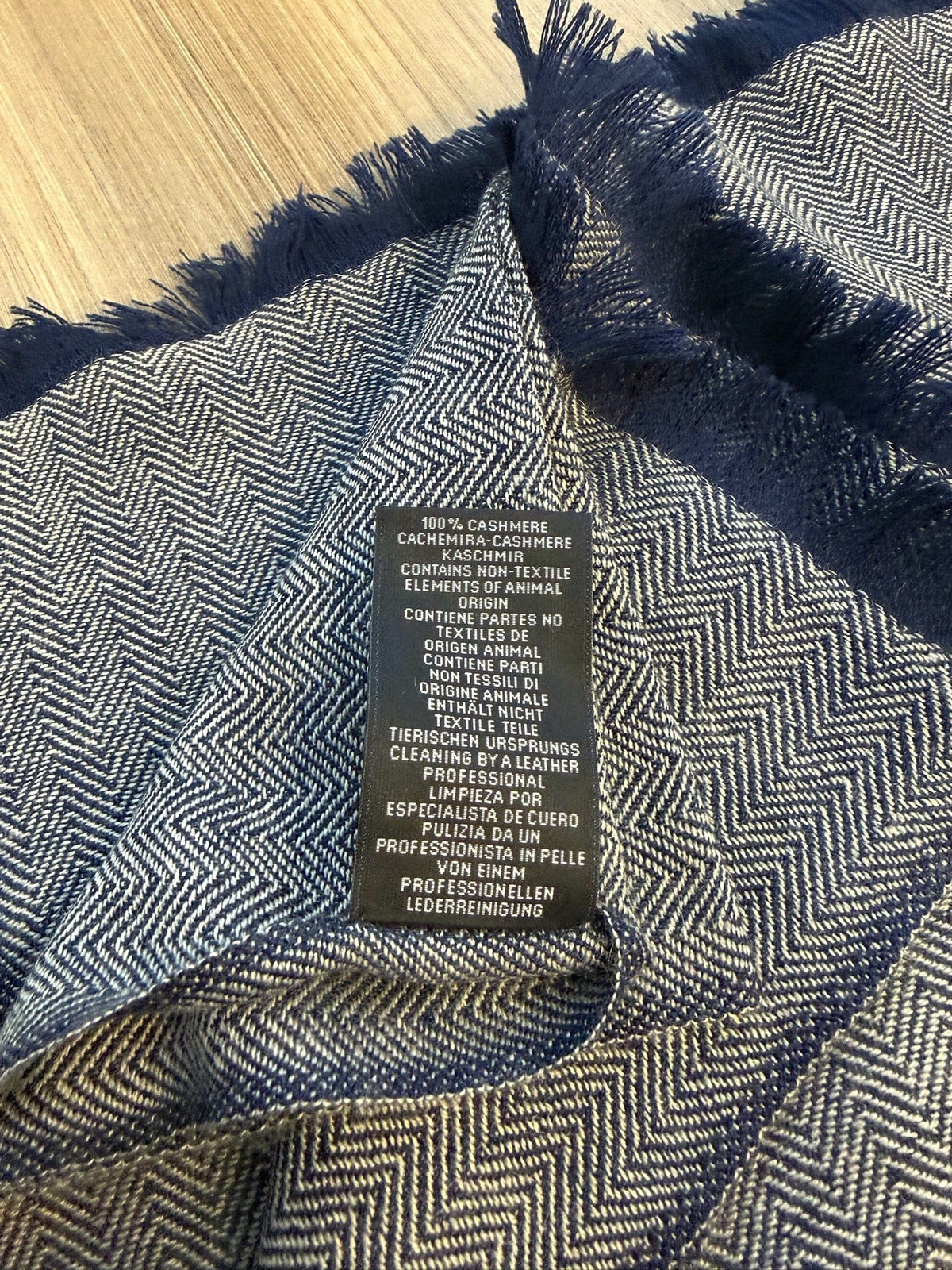 Hermès Hermès Cashmere Scarf - Navy & Grey Herringbone