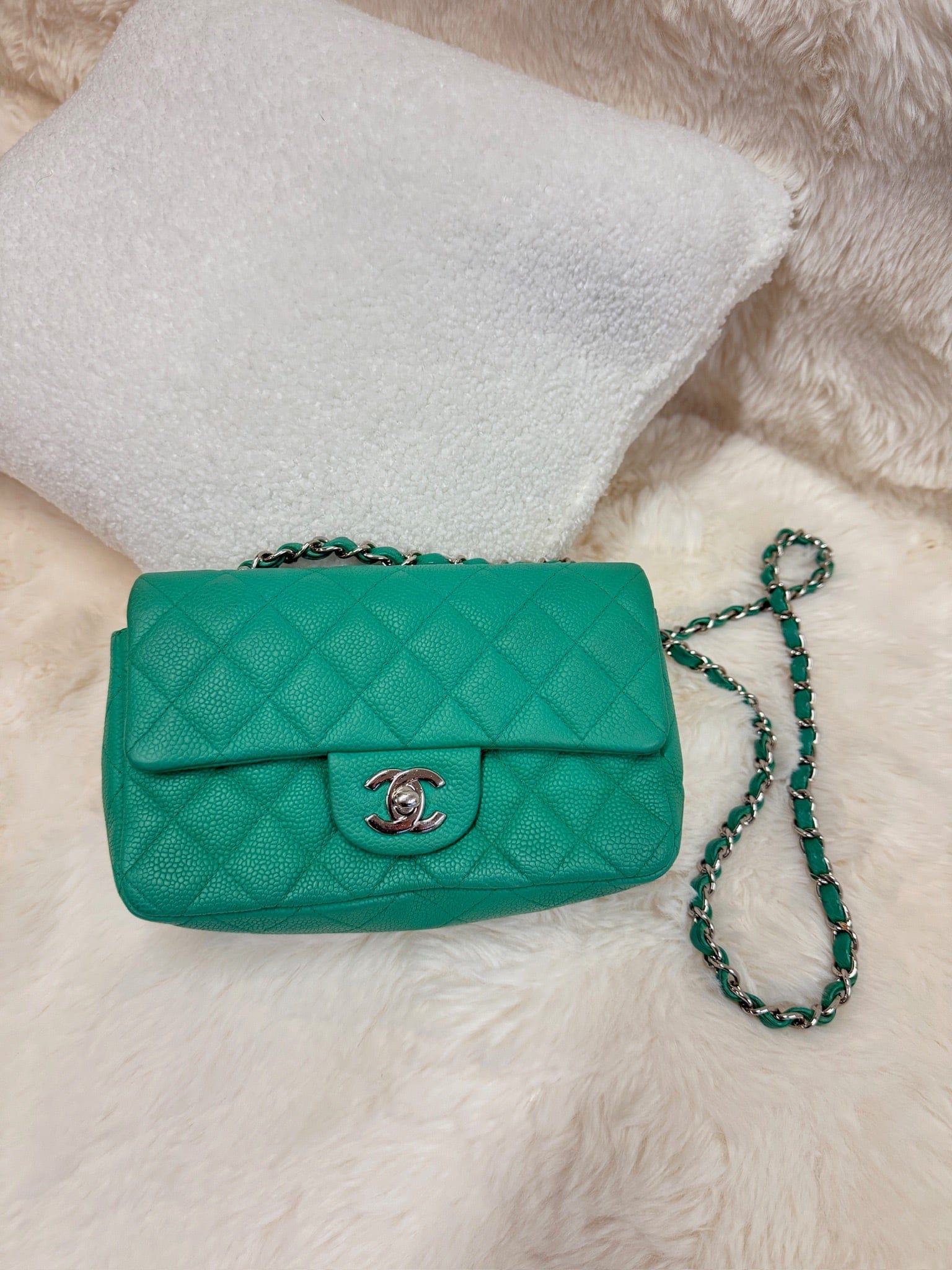 Iconn Boutique Chanel Mini Classic Flap – Green