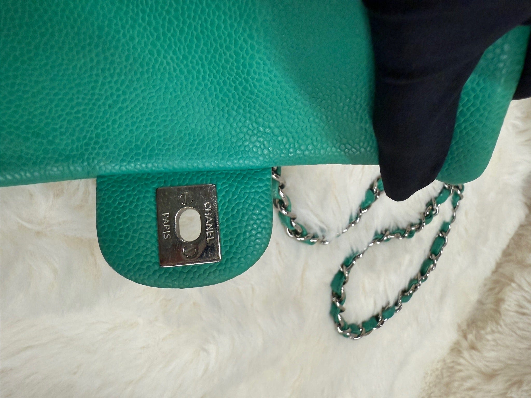 Iconn Boutique Chanel Mini Classic Flap – Green