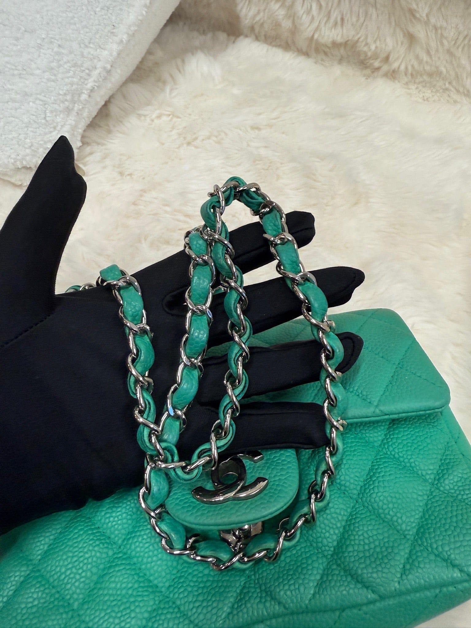 Iconn Boutique Chanel Mini Classic Flap – Green